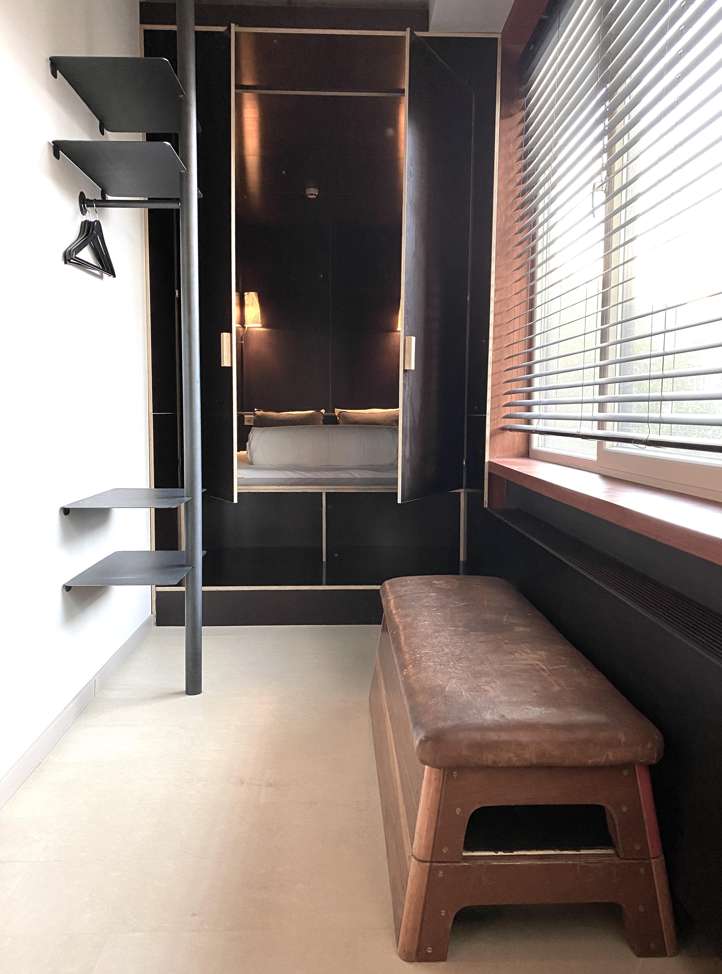 Newspaper HQ turned into fun, eclectic and unique Amsterdam hotel — Selected by RG