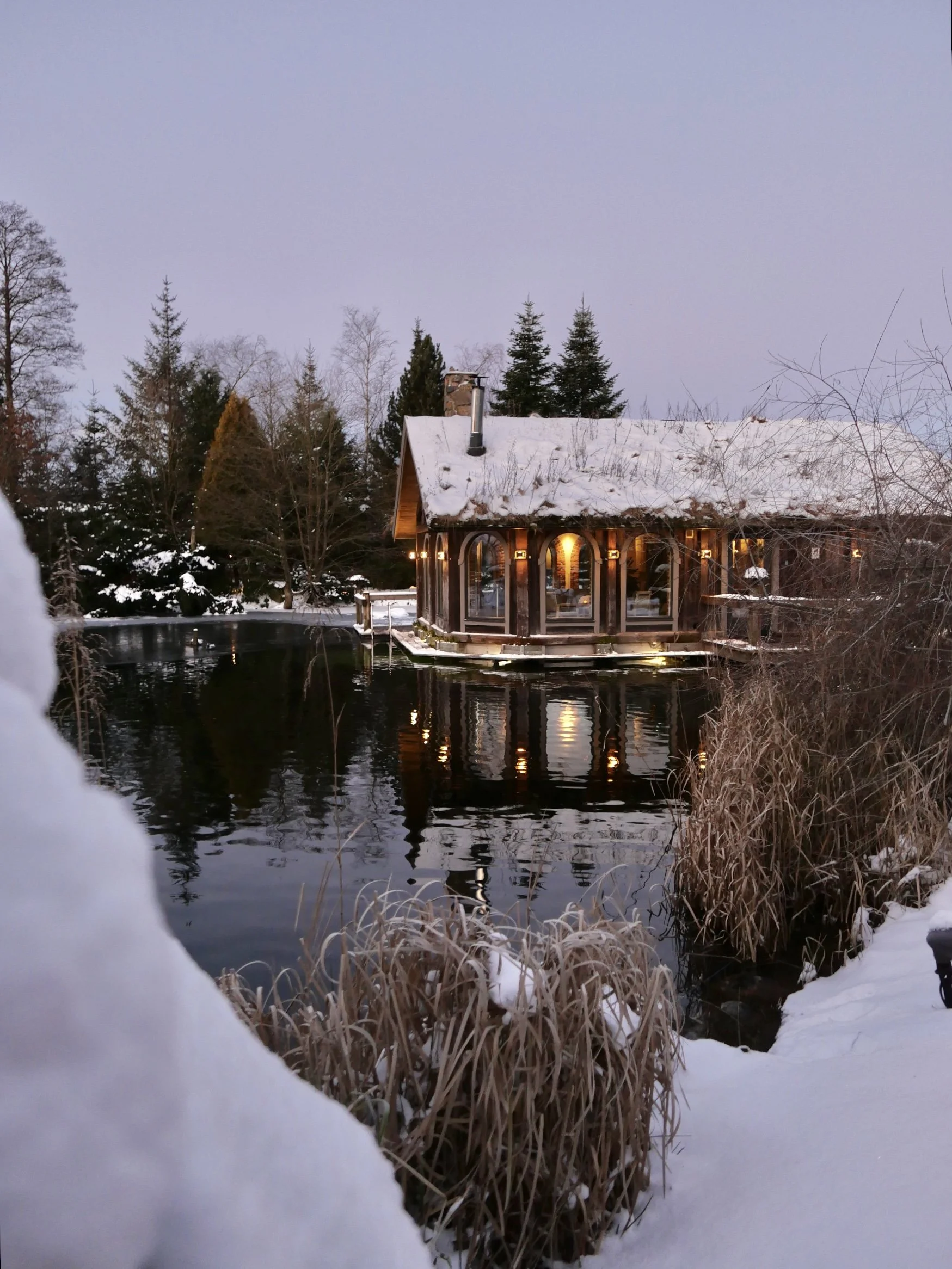 Spa- and foodie hotel with own vineyard (and wine production) in the lush beech forests of South Western Sweden