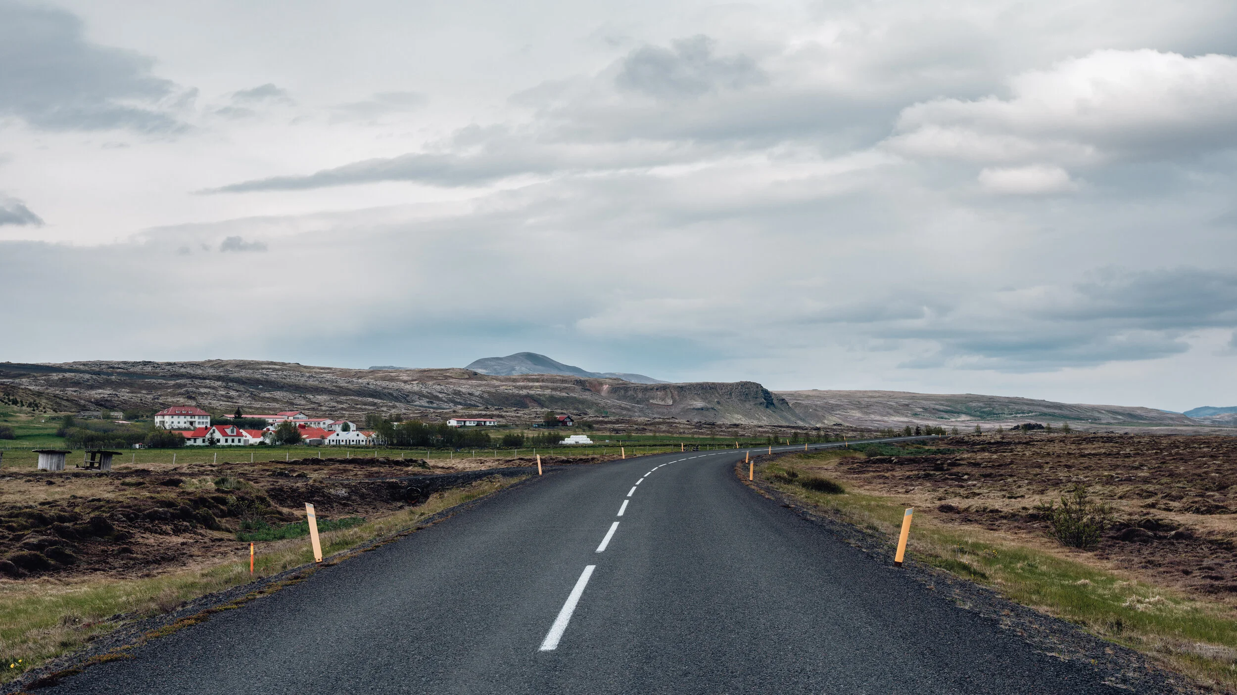 380 - Hlíðarendavegur