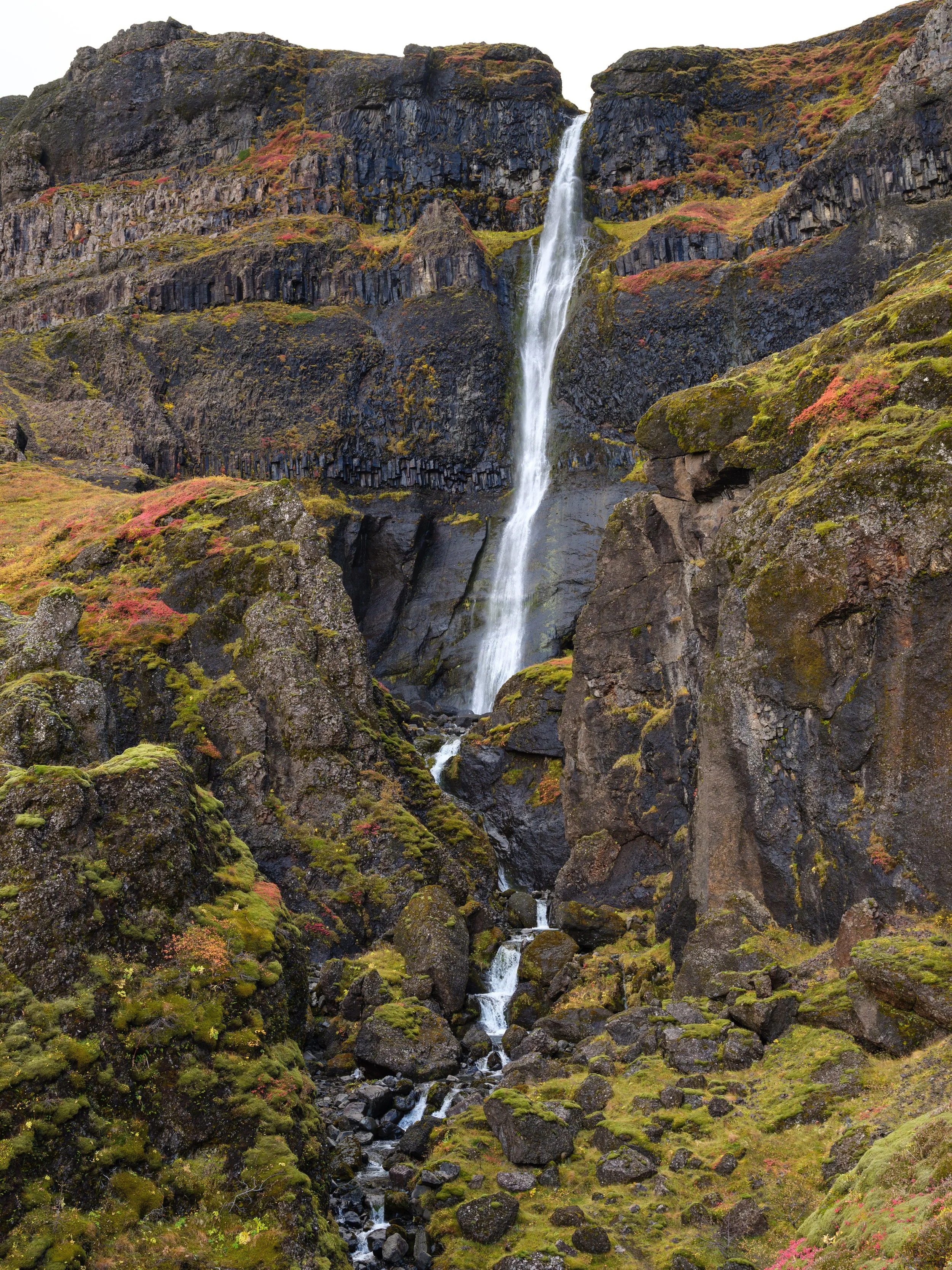 Waterfall in Fossdalsá