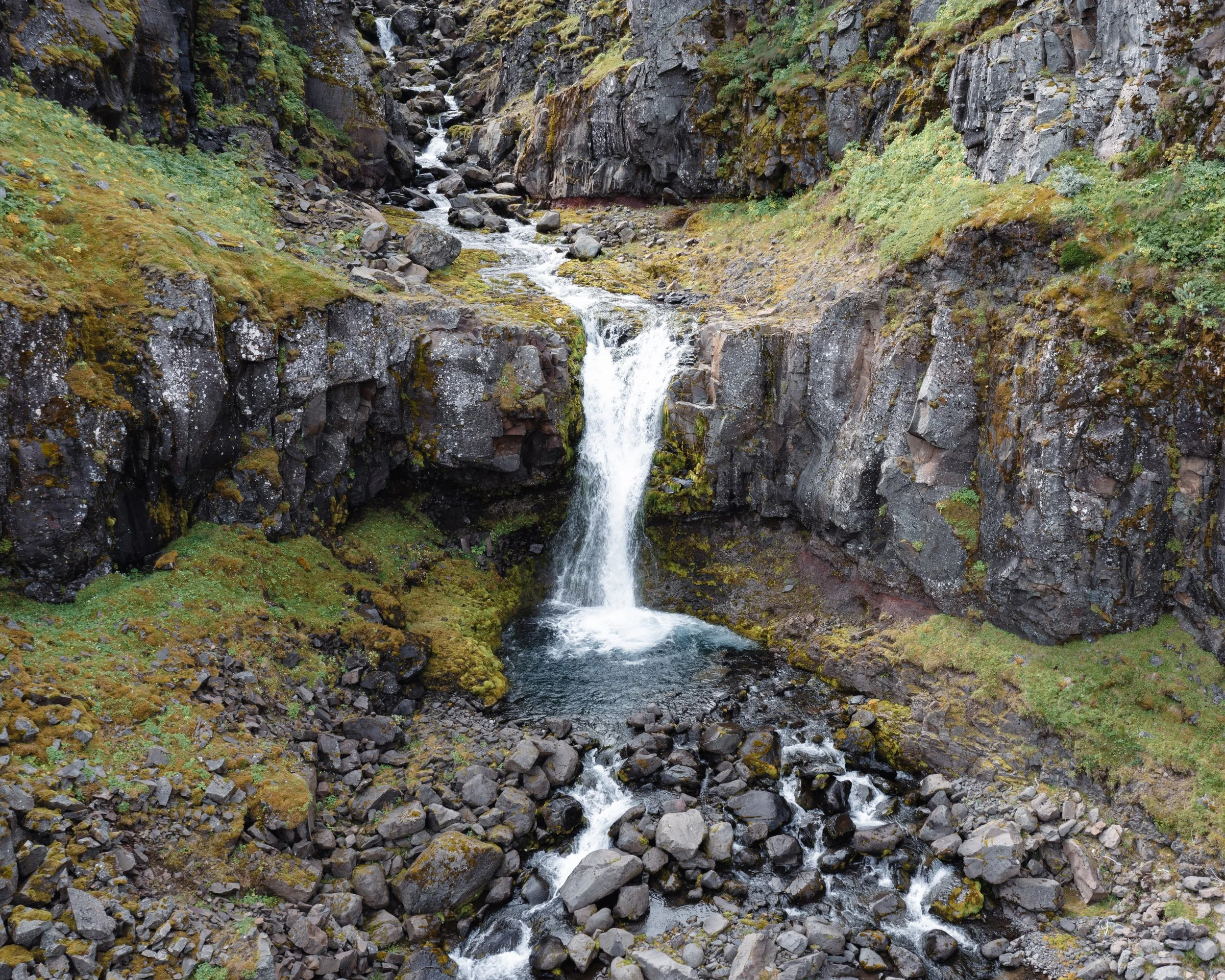 Waterfall in Hrútá