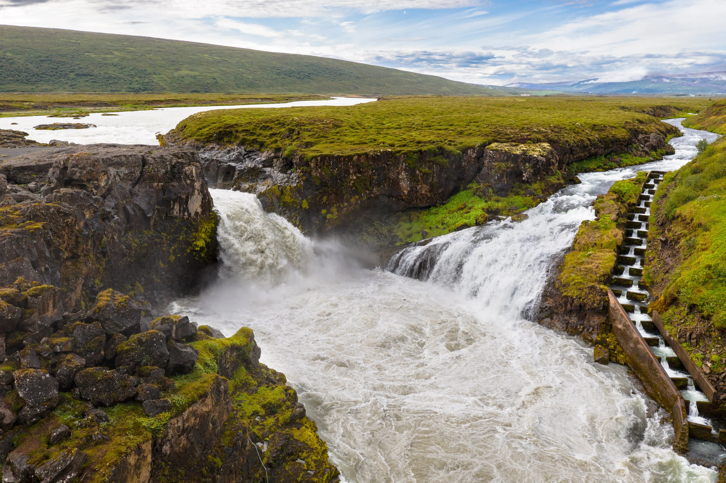 Barnafoss in Skjálfandafljót