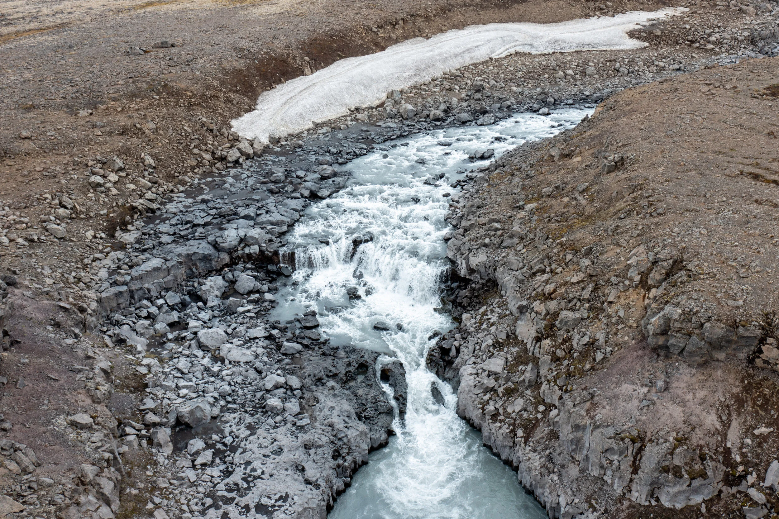 Waterfall in Geitá