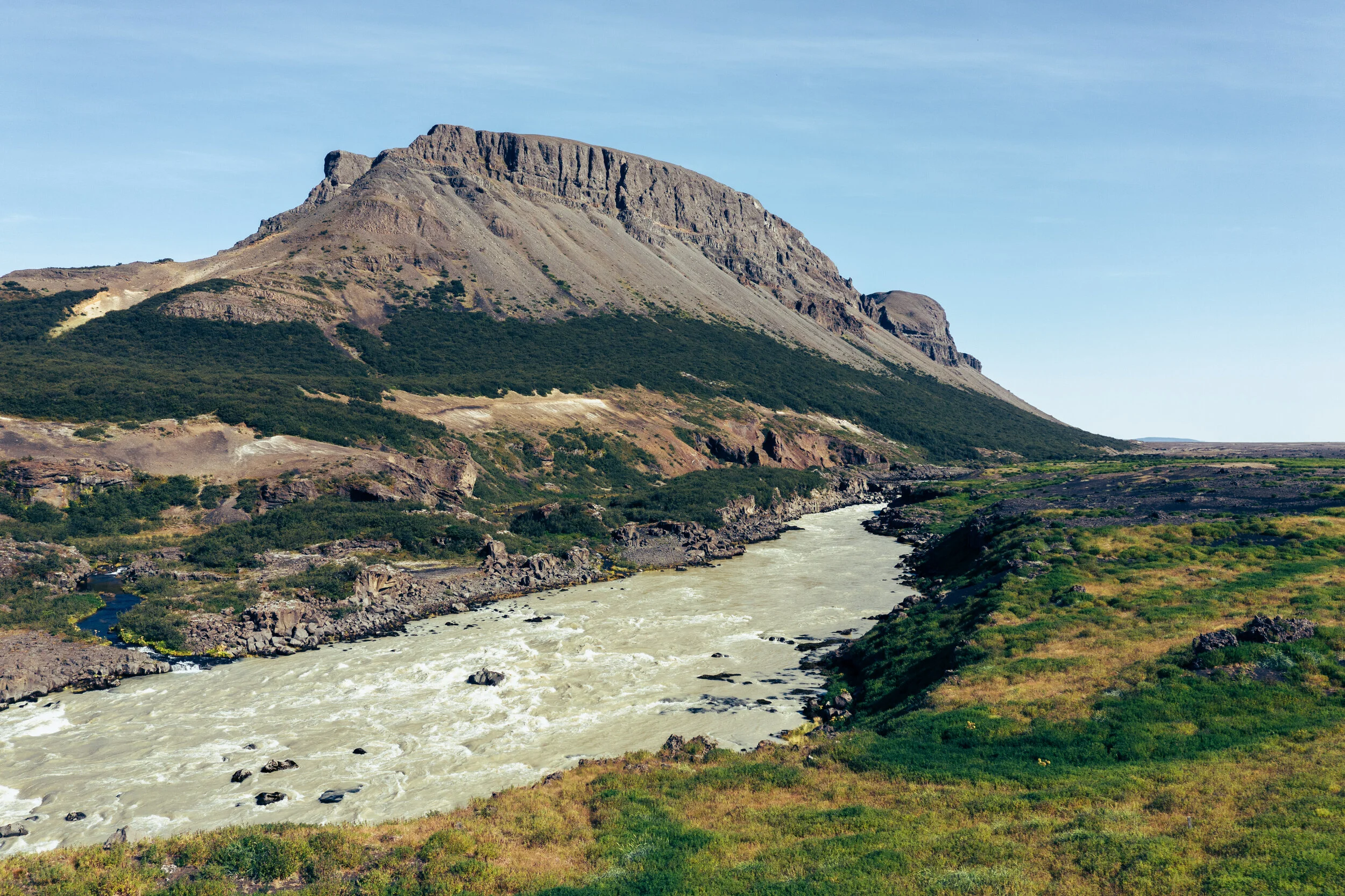 Búrfell - across the old course of Þjórsá