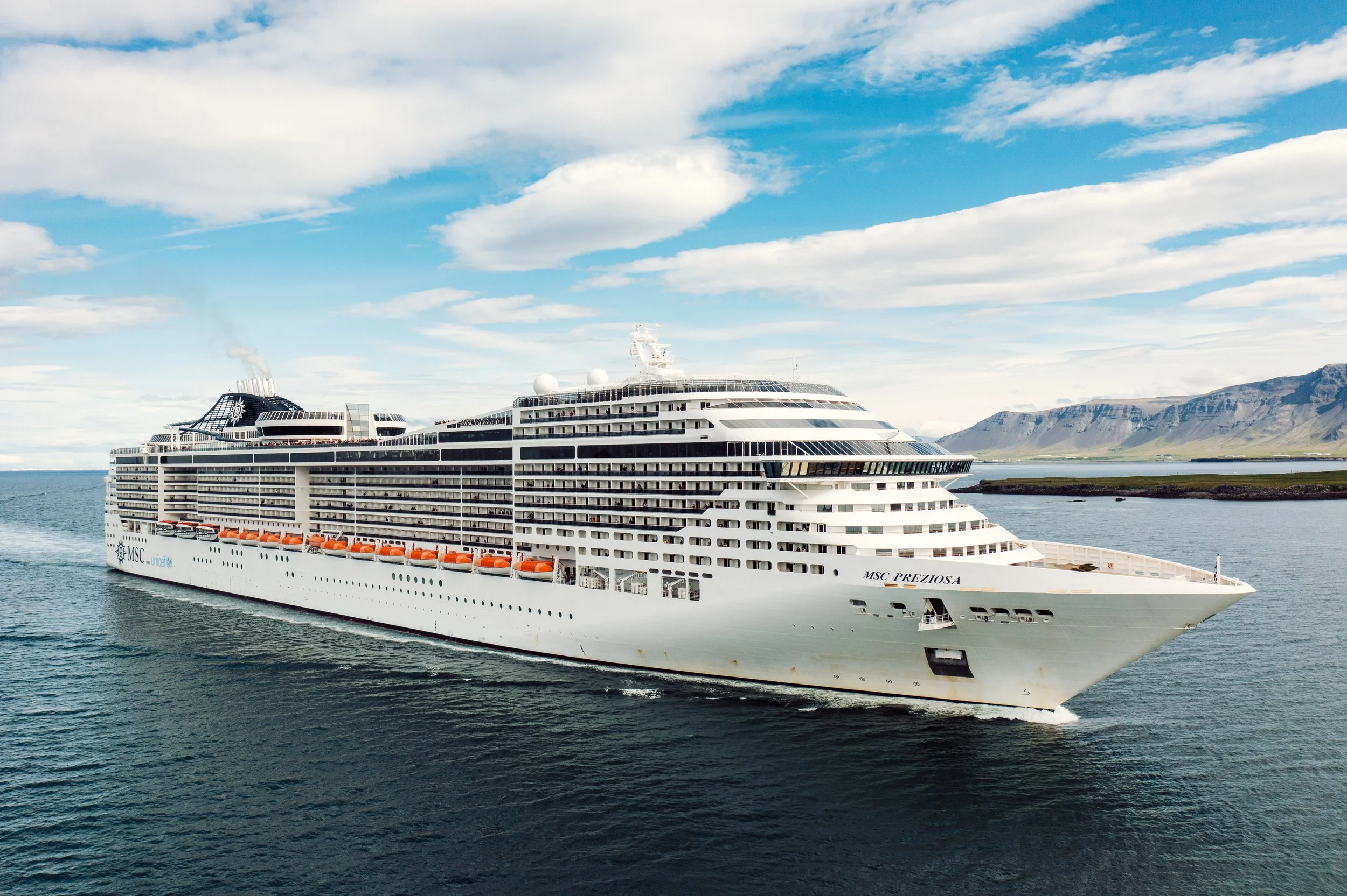 MSC Preziosa @ Reykjavík