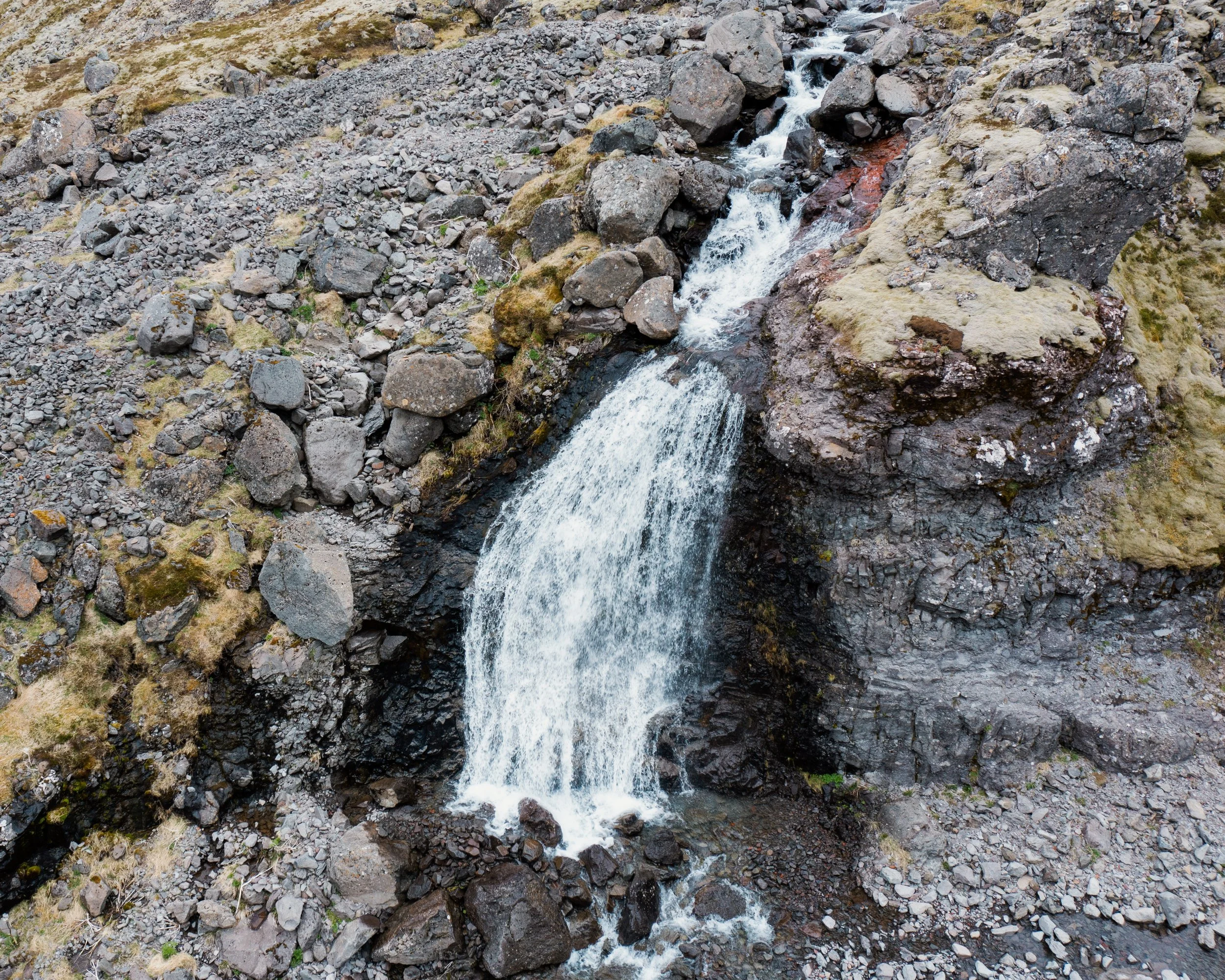 Waterfall in Skápadalur