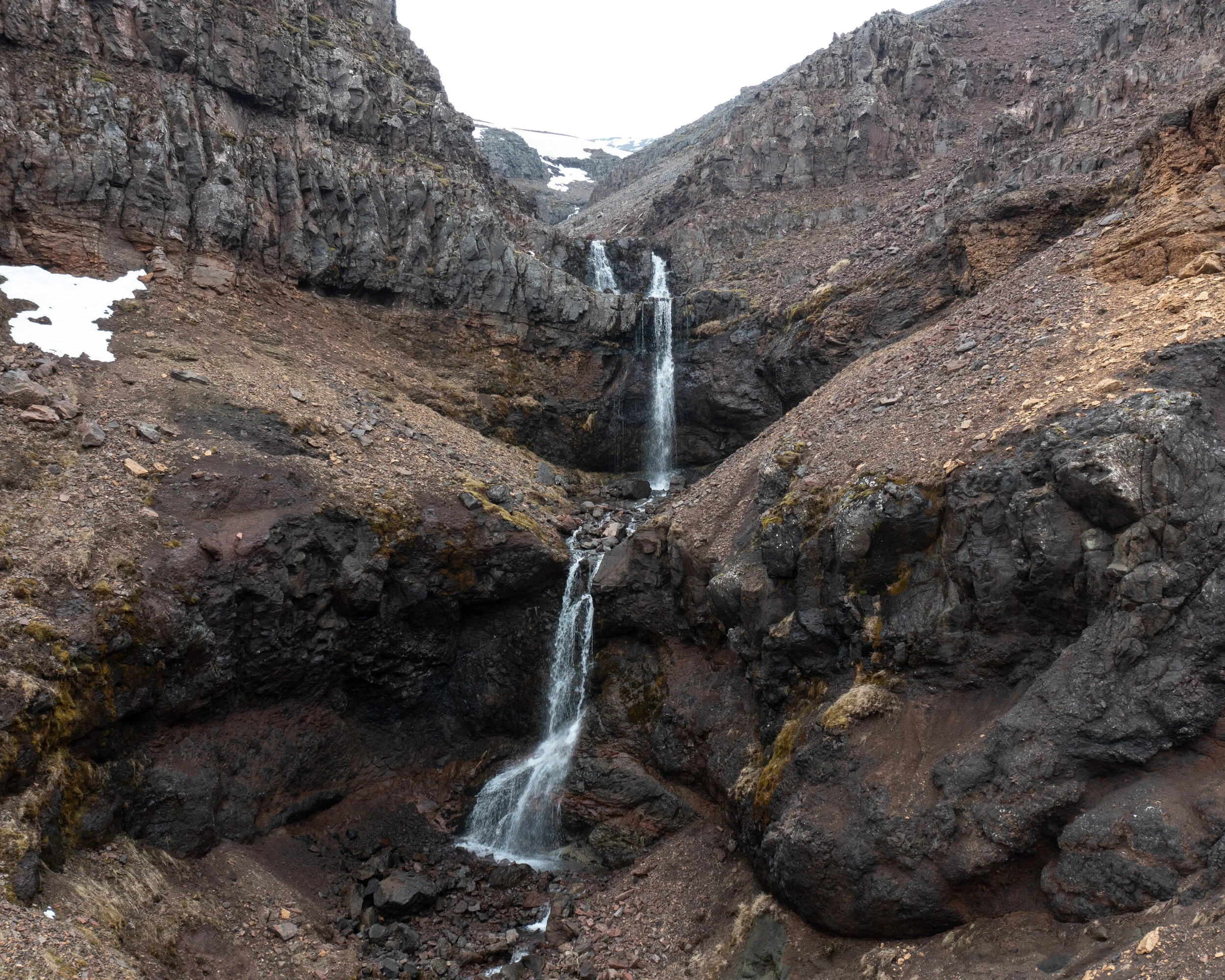 Waterfall in Drageyraröxl