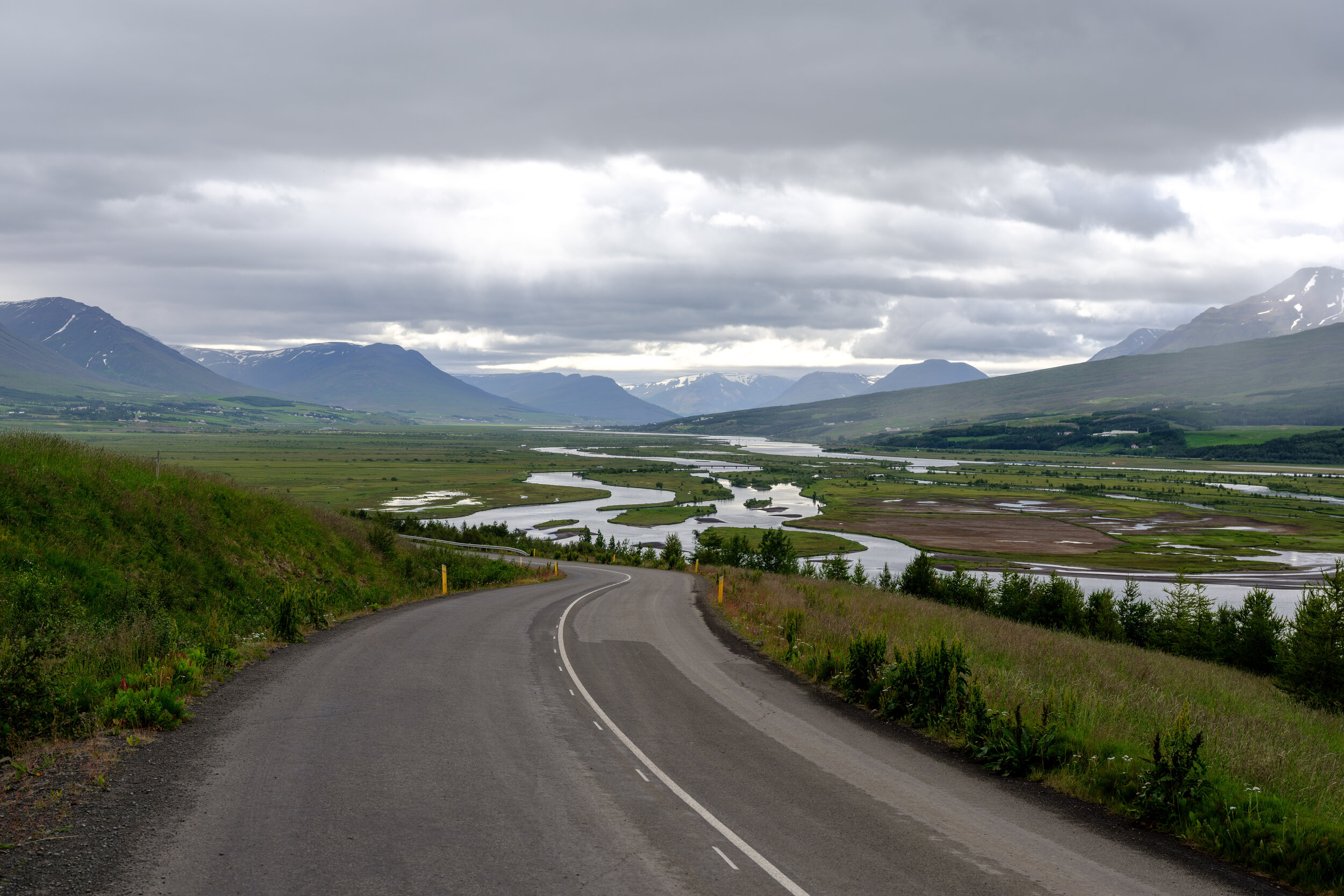 828 - Veigastaðavegur