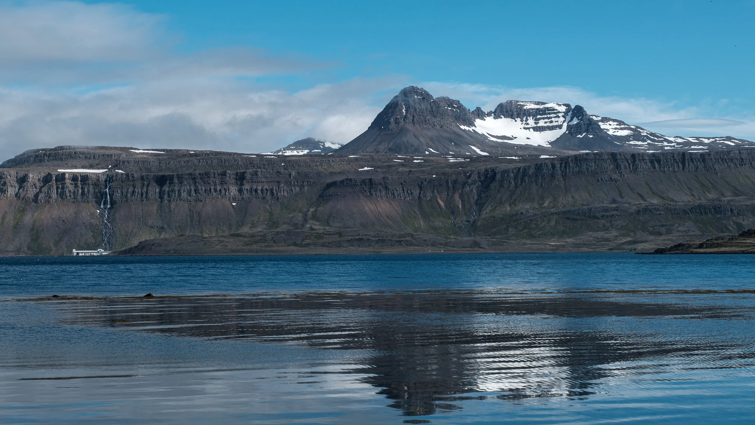 Djúpavíkurhjalli (near) and Háafell (far)