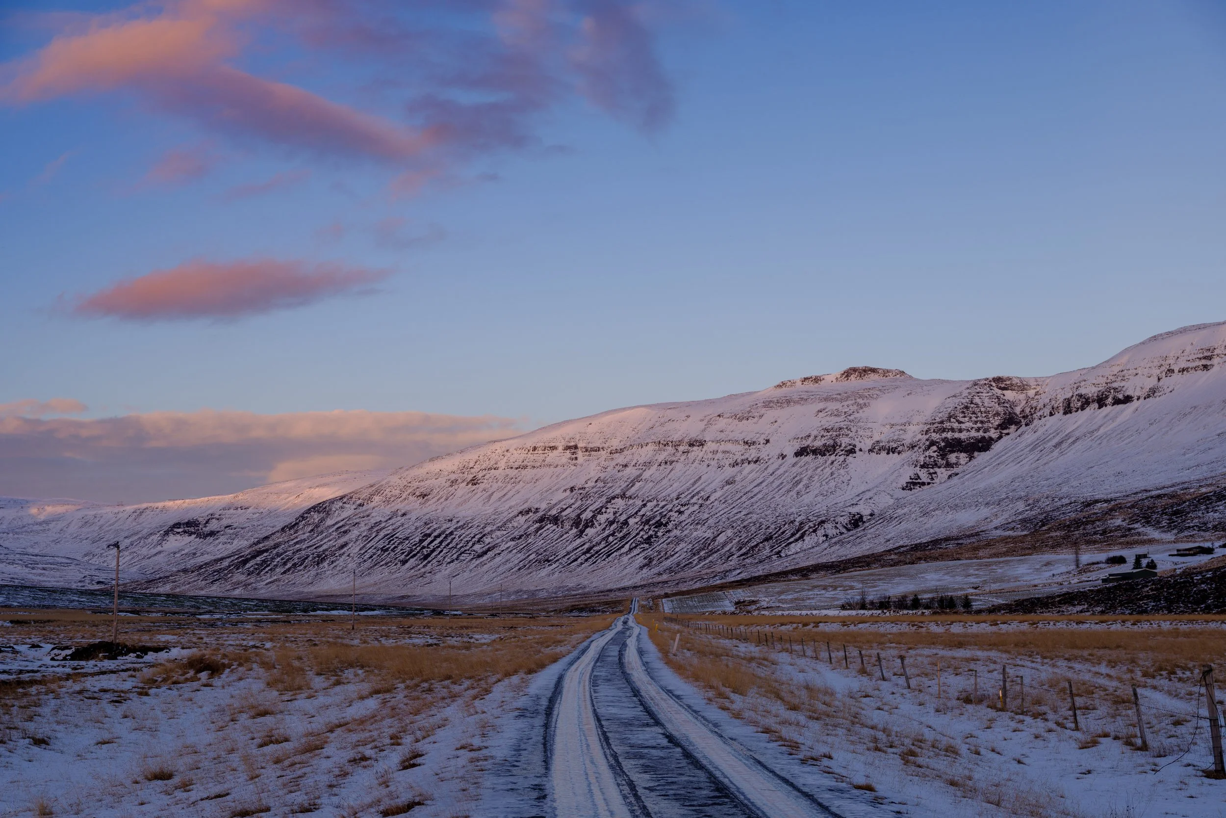 589 - Sælingsdalsvegur