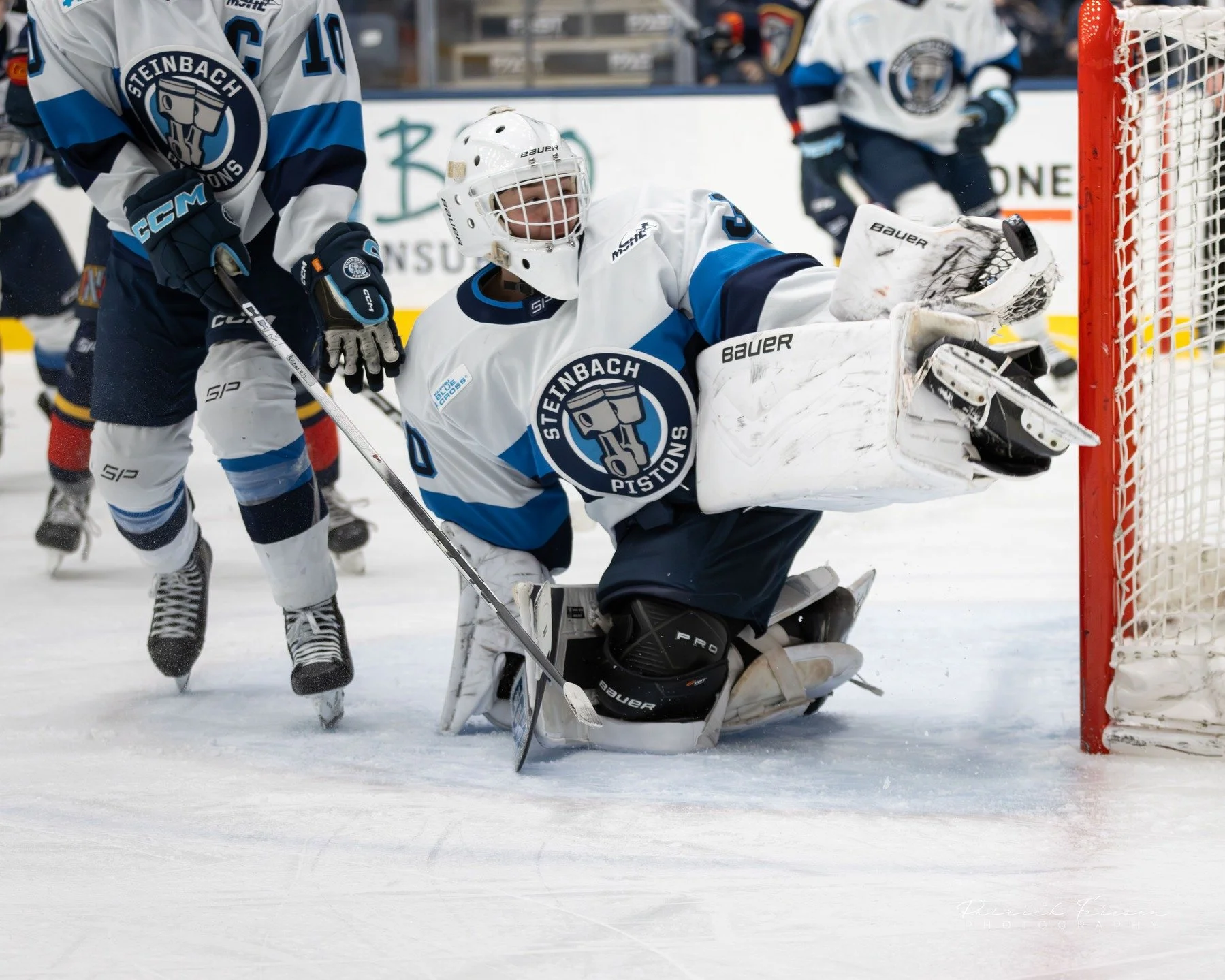 Two games this weekend means lots of photos. Friday's was very exciting! @mjhlpistons 
As always there are more photos online at 
https://patrickfriesen.ca/pistons-hockey