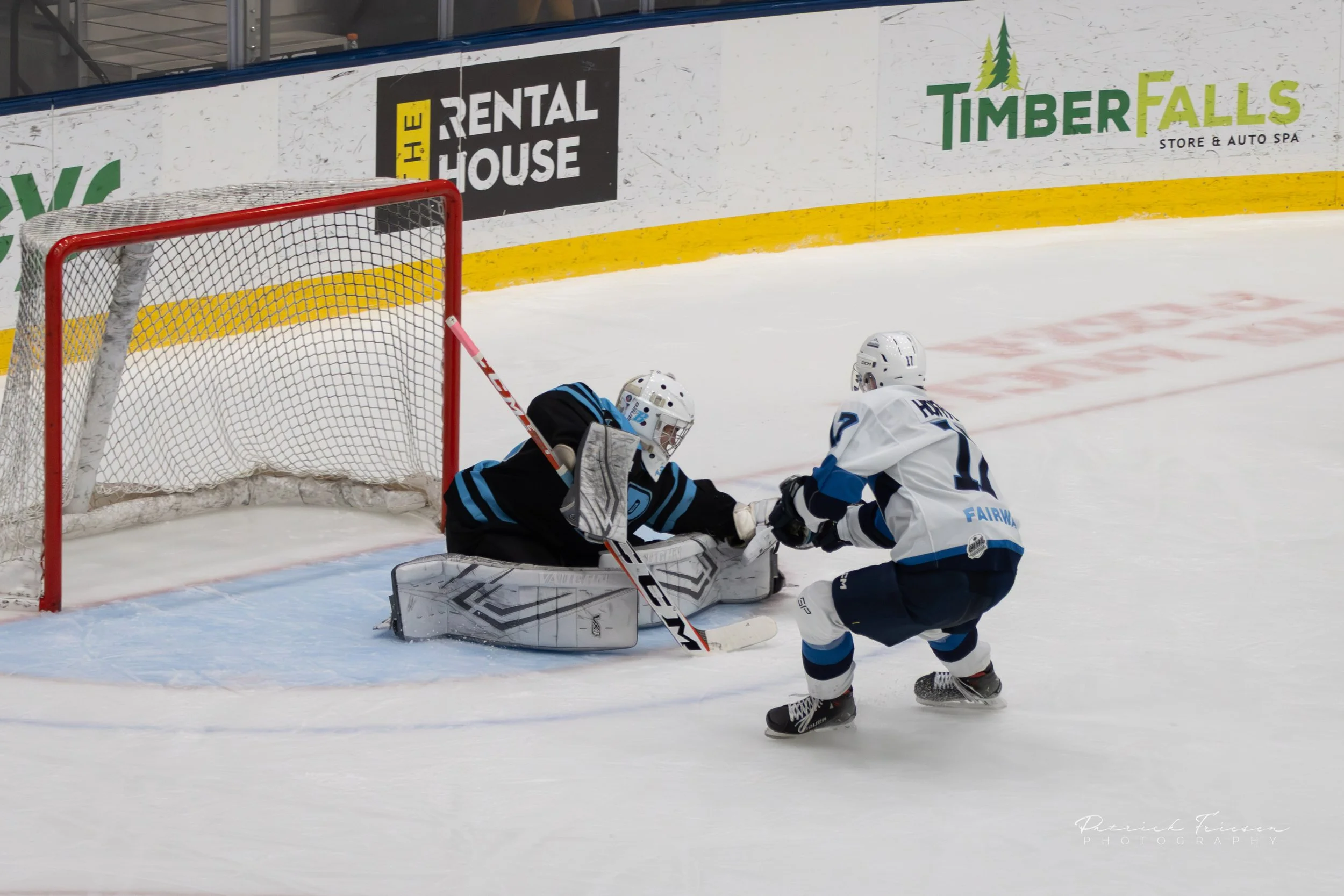 Dec 31 vs Blues-12.jpg