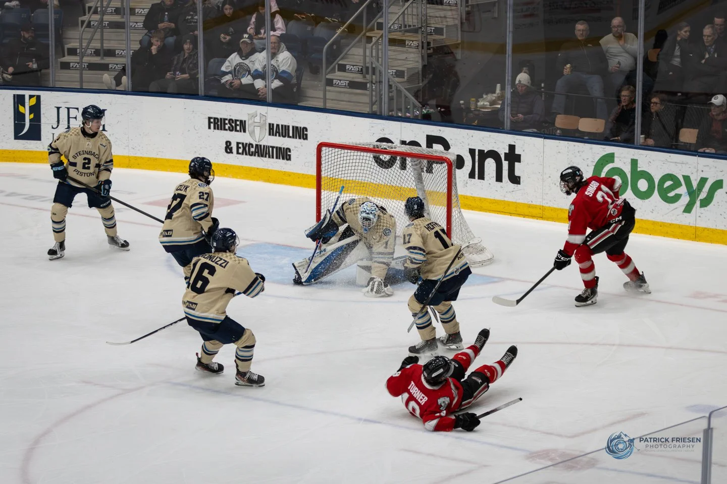 Mar 14 vs Selkirk-32.jpg