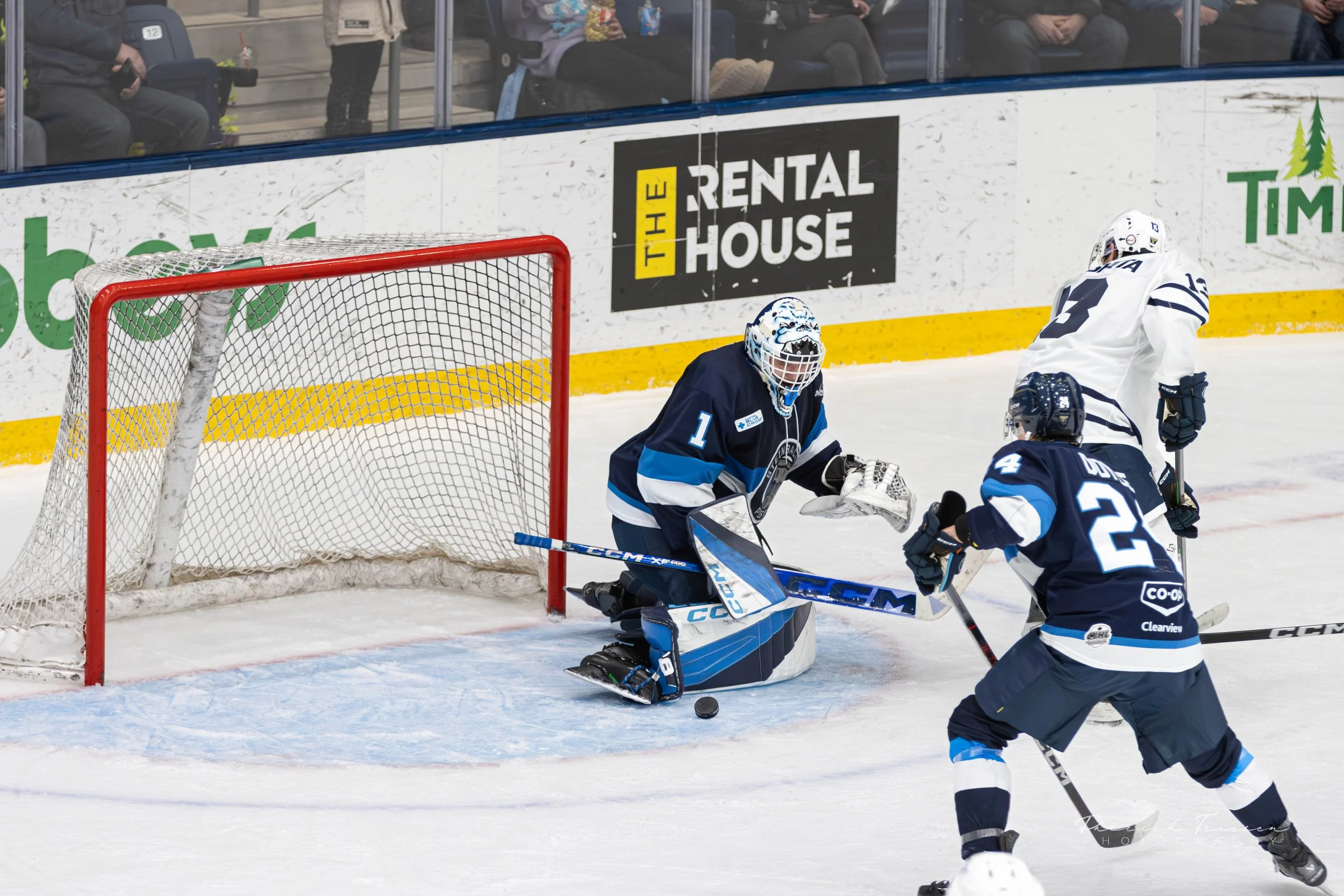 Jan 16 vs Dauphin-44.jpg