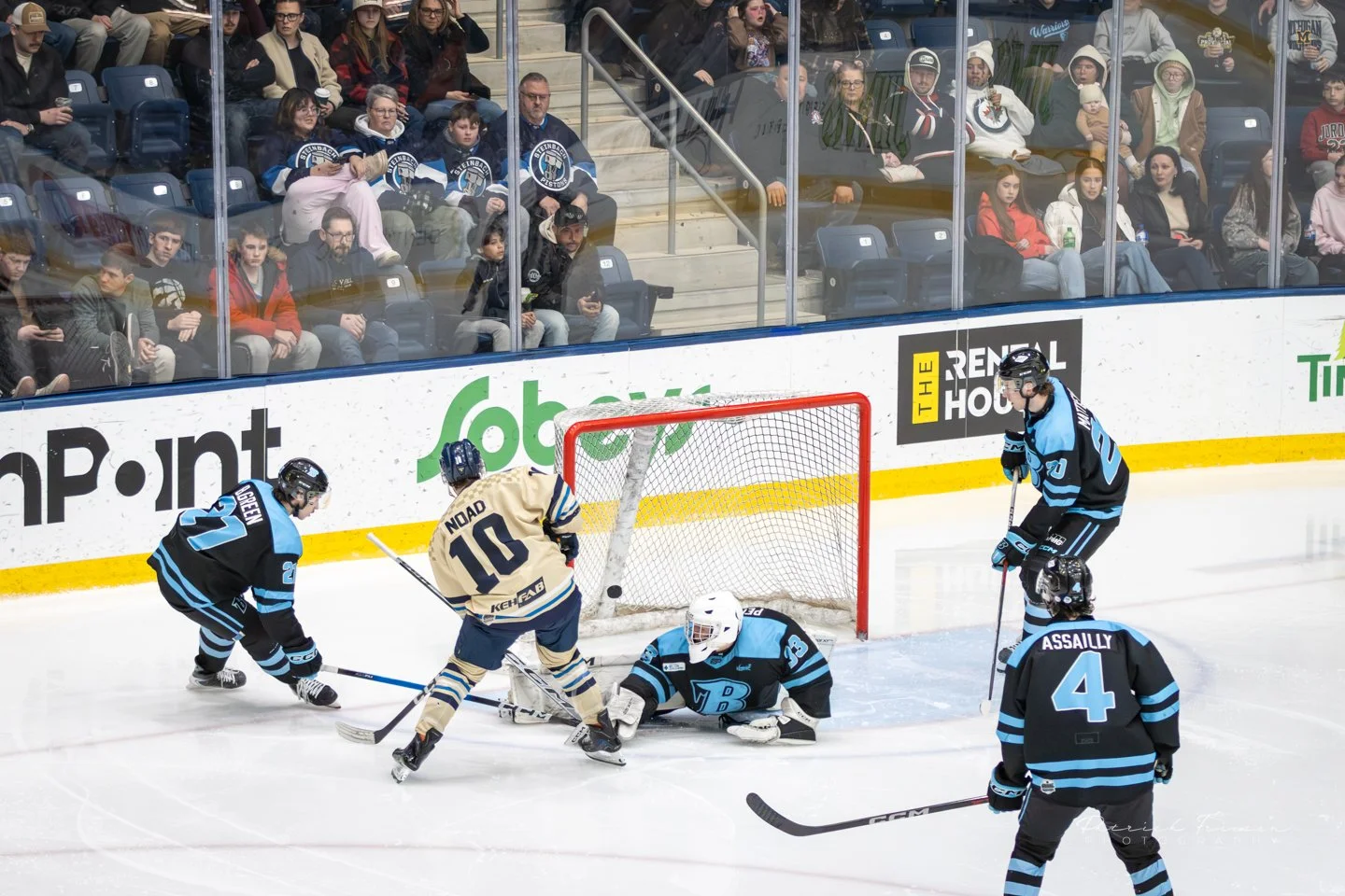 Feb 16 vs Blues-6.jpg