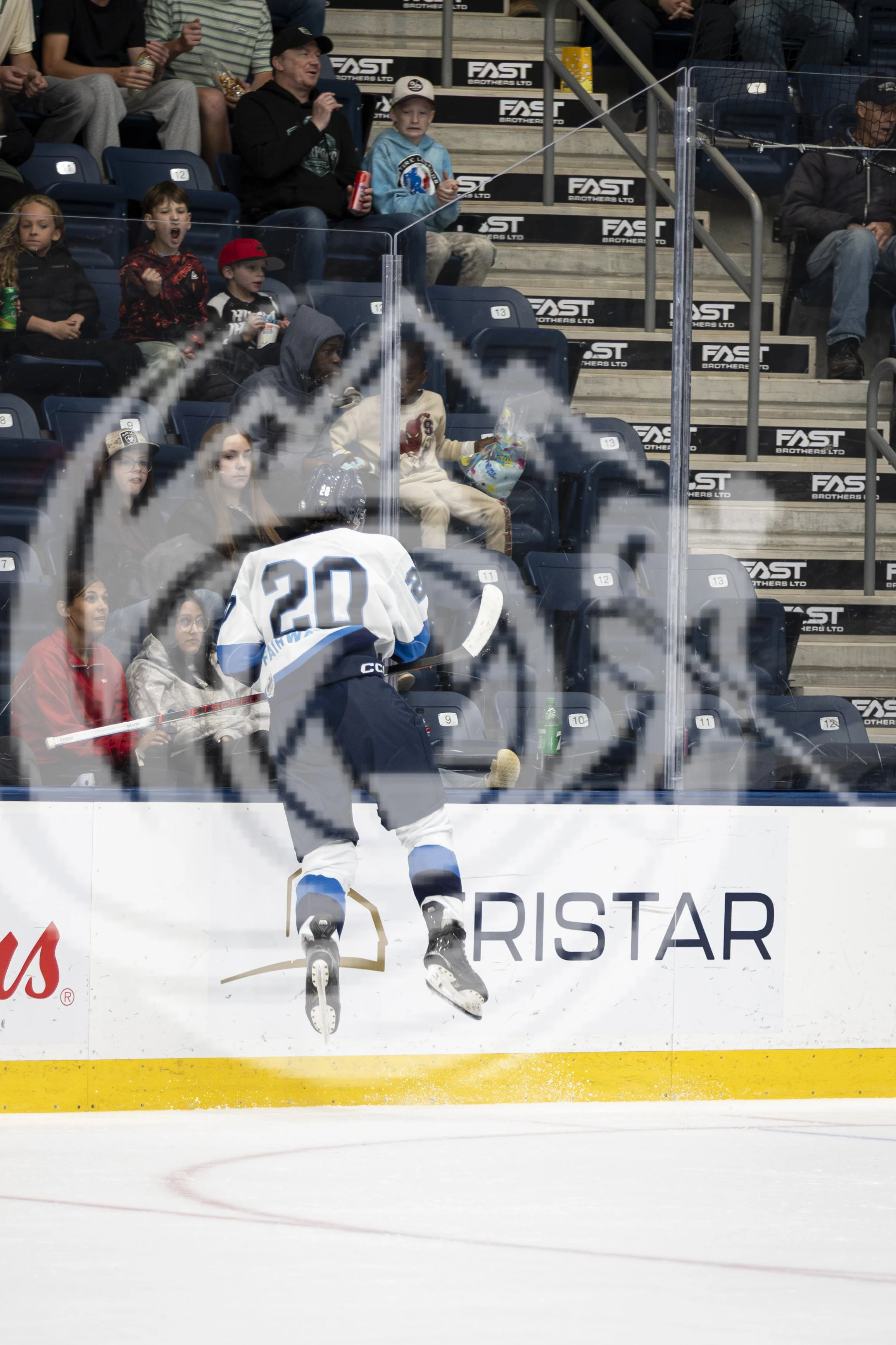 Sept 25 vs Neepawa low res-8.jpg