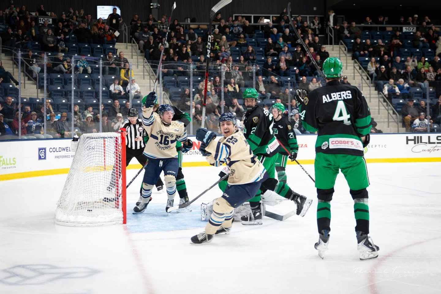 Feb 7 vs Portage-6.jpg