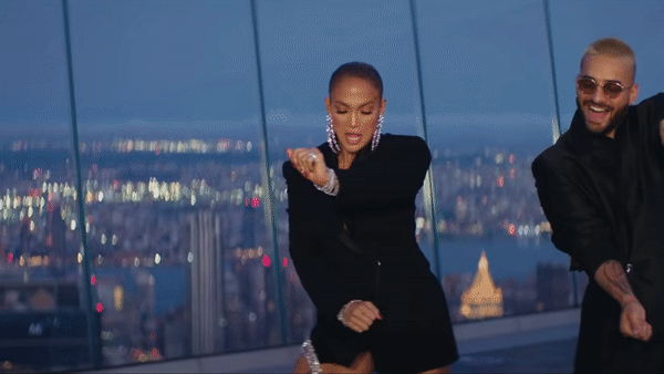 jlo-edge.gif