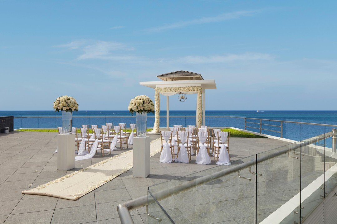 Calling all brides-to-be! Planning a destination wedding doesn't always mean a ceremony on the sand. Whether you want those beachfront nuptials or more options like a grand ballroom, traditional chapel setting, or a private rooftop affair, @KarismaHo