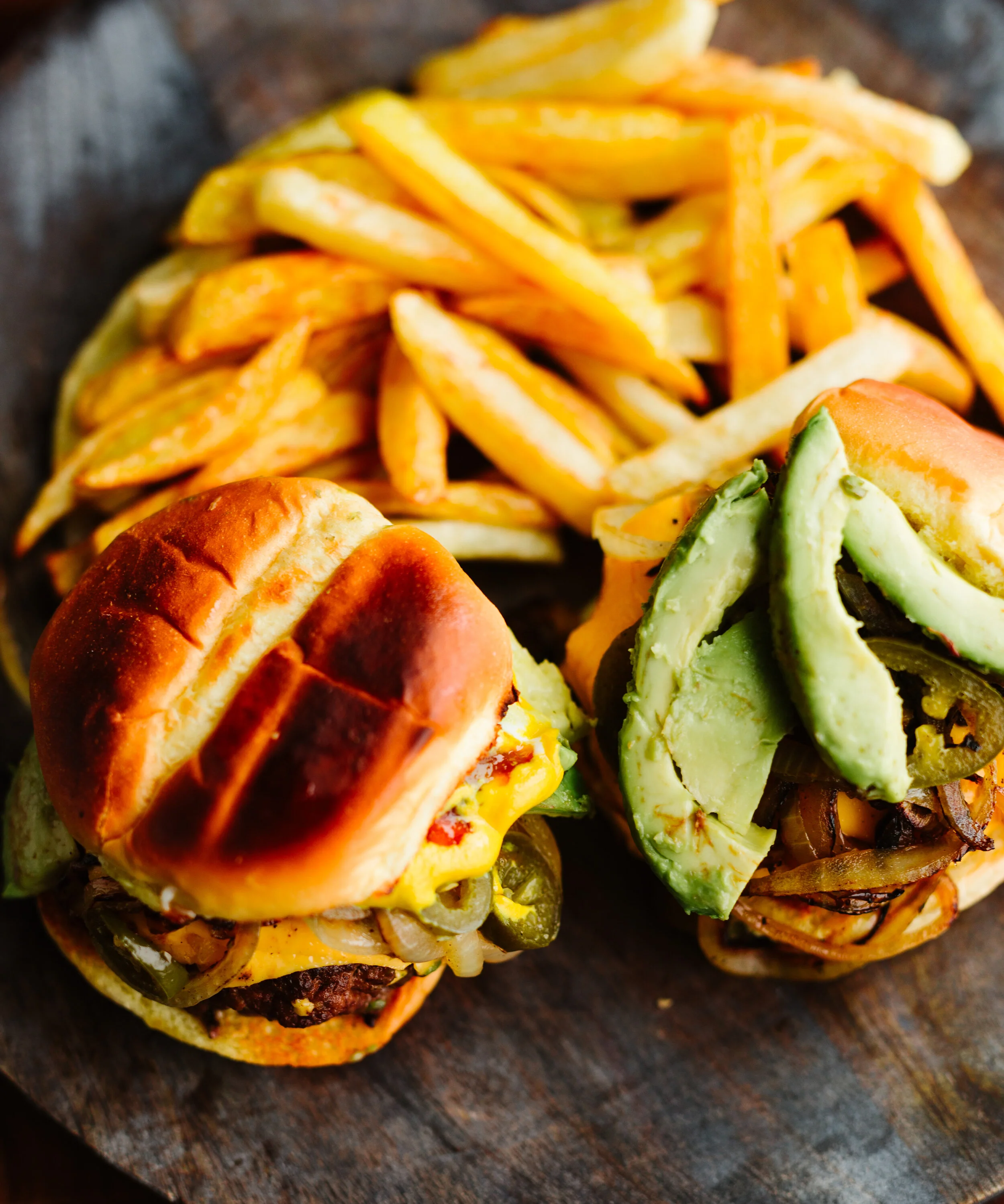 Jalapeño avocado burger-3.jpg