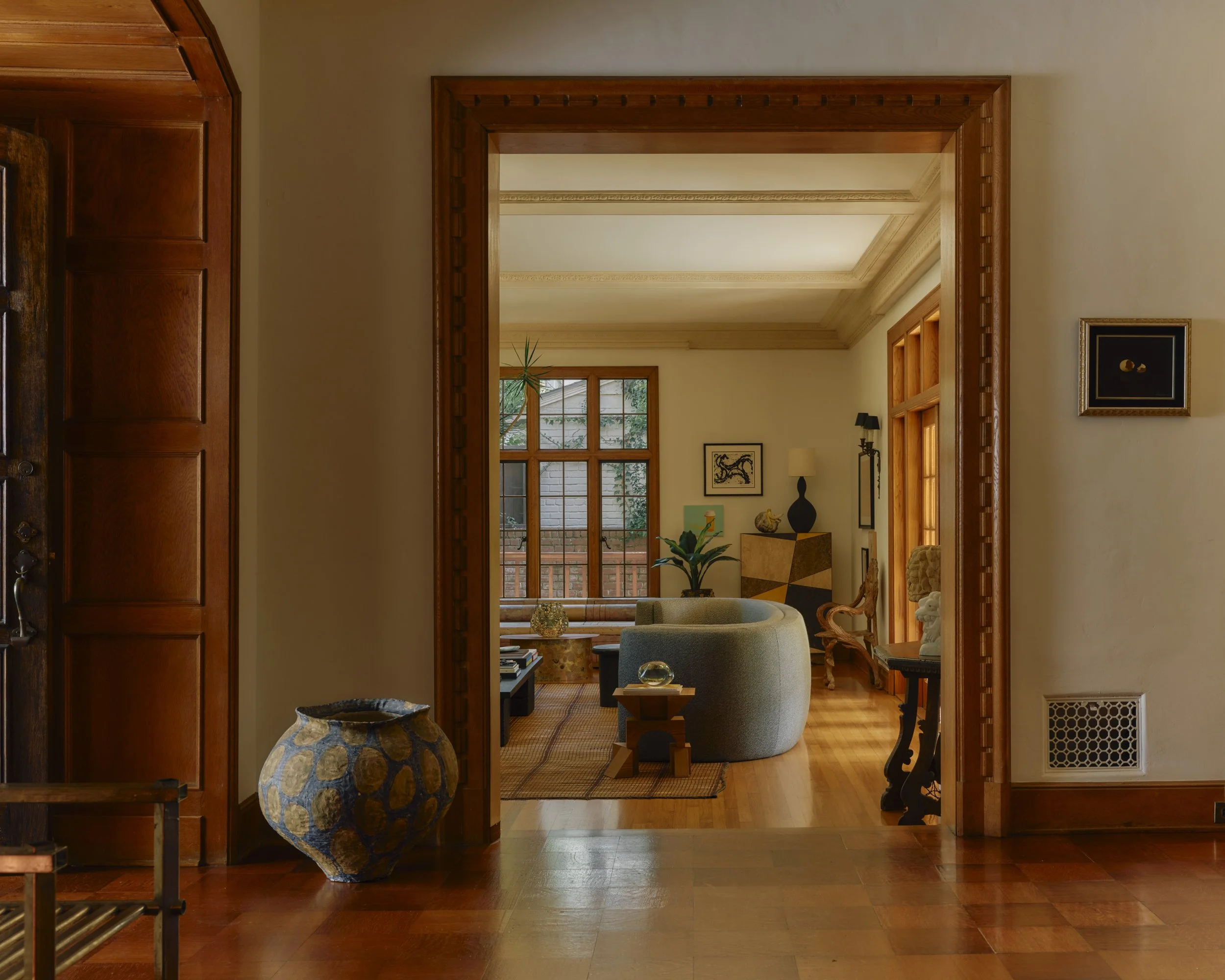 Lindbloom_TMAG_Foyer_Space_DSF6147 1.jpg