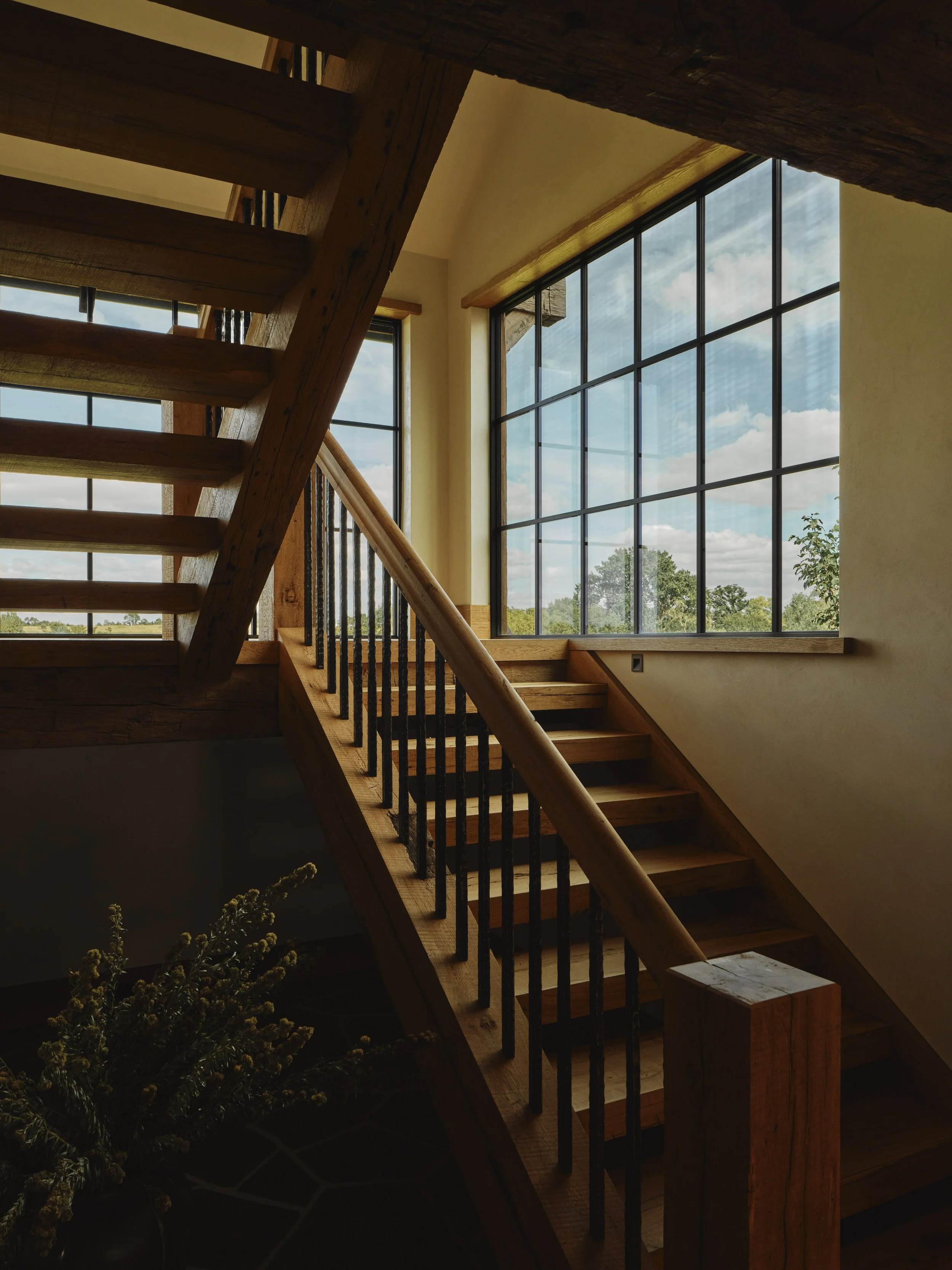 25_Hawkins_ER_benlindbloom_3103 1.jpg