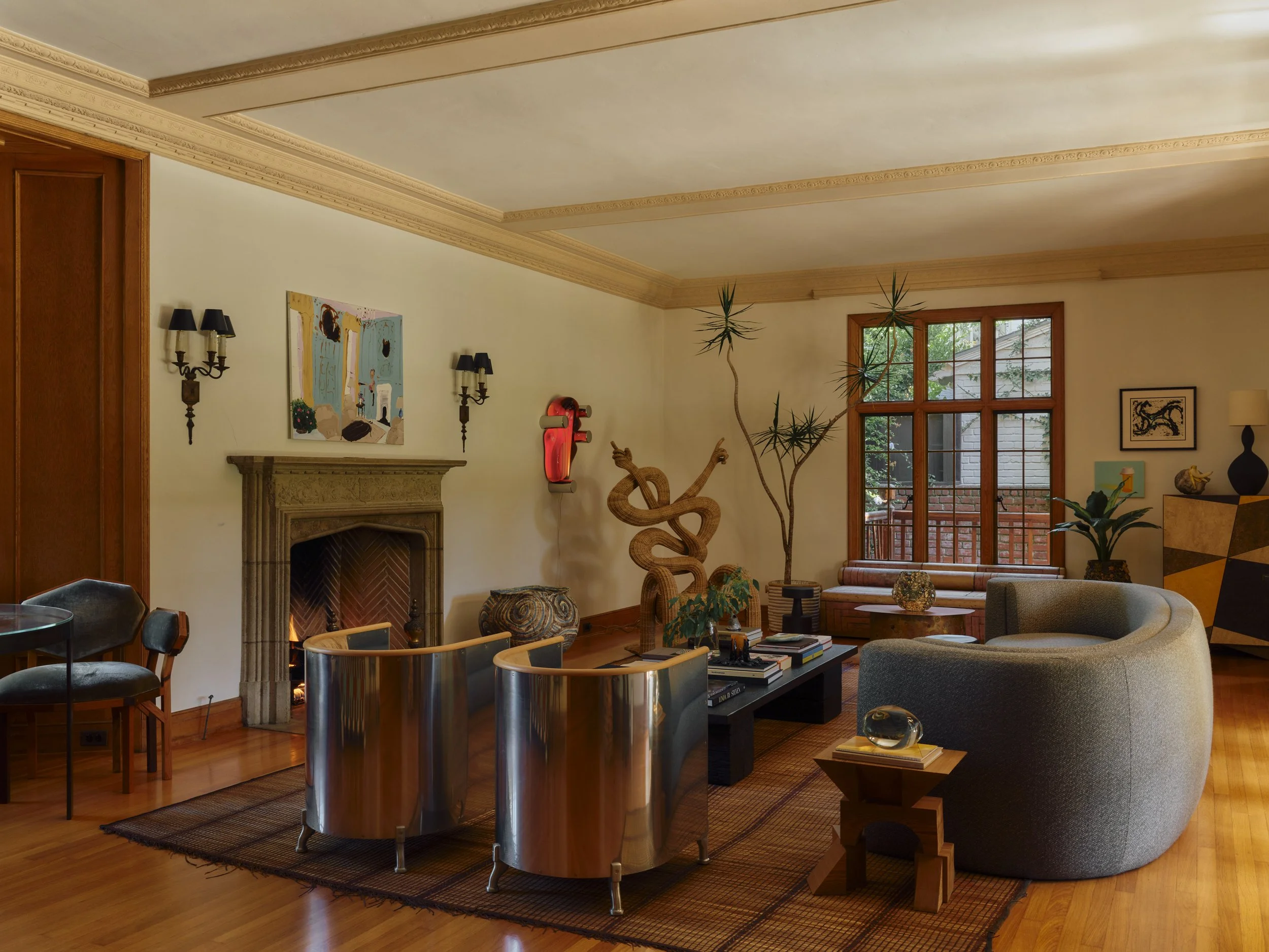 Lindbloom_TMAG_Livingroom_Space_DSF6091.jpg