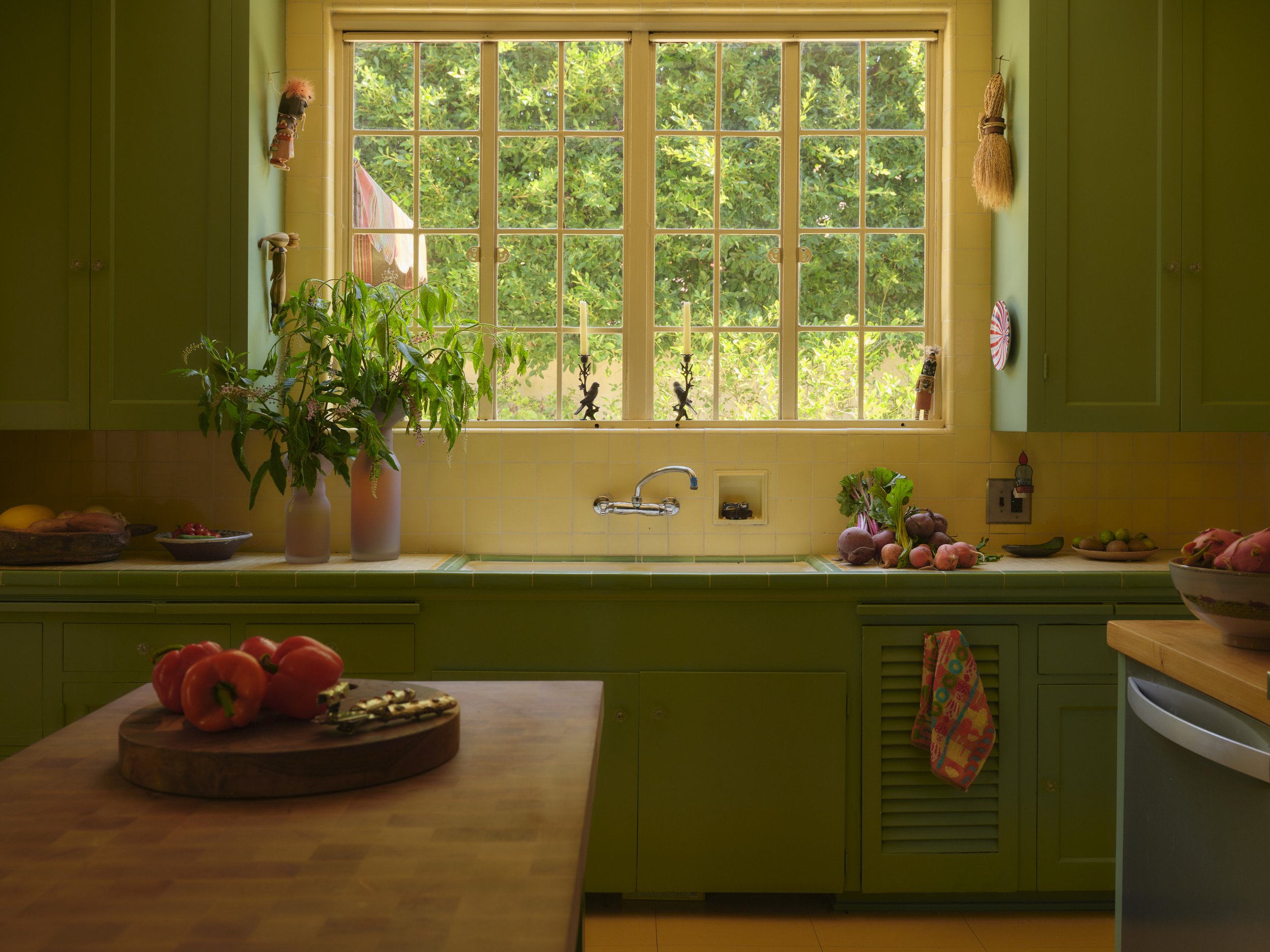 Lindbloom_TMAG_Kitchen_Space_DSF6596.jpg