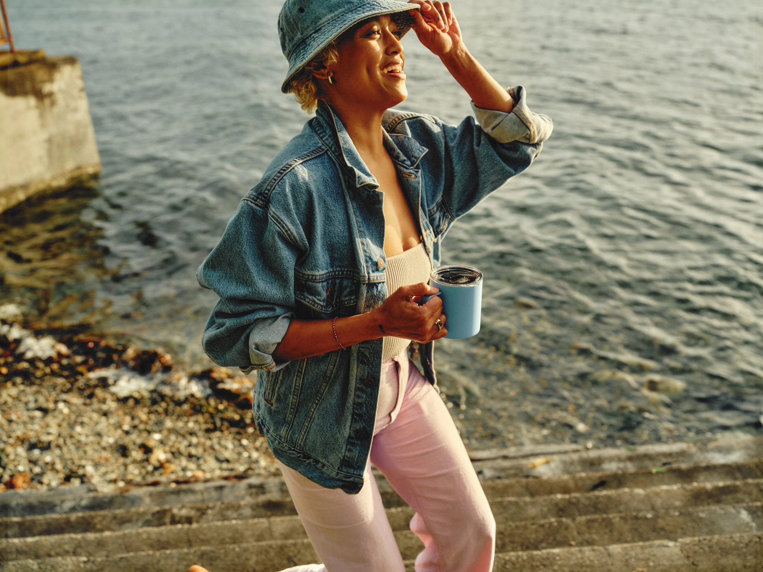 Camp_Cup_Altitude_Blue_Lifestyle_Ben_Lindbloom_250612_0 1.jpg