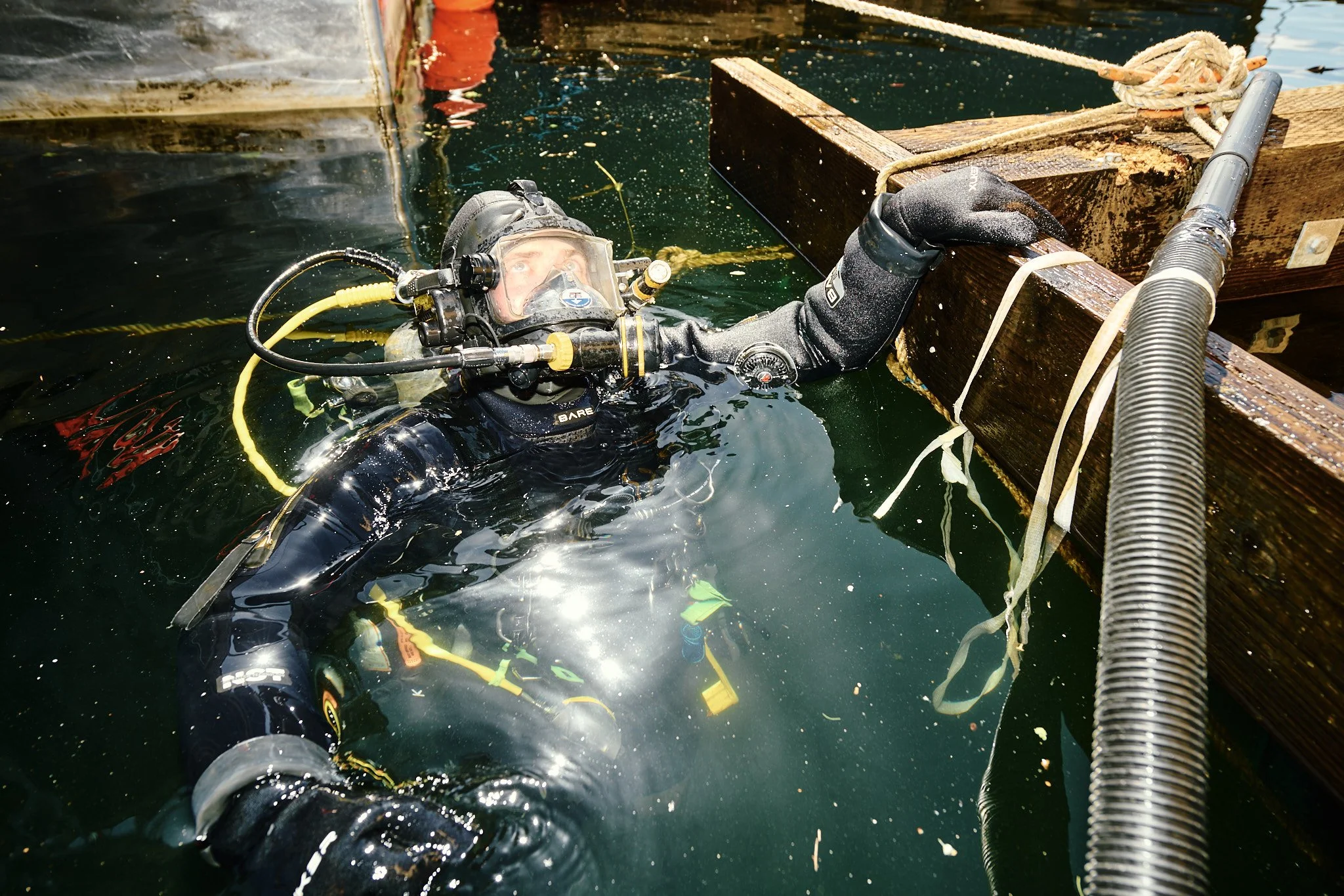 Dyna-2024-FloatingHome-Lindbloom-Scuba 8.jpg