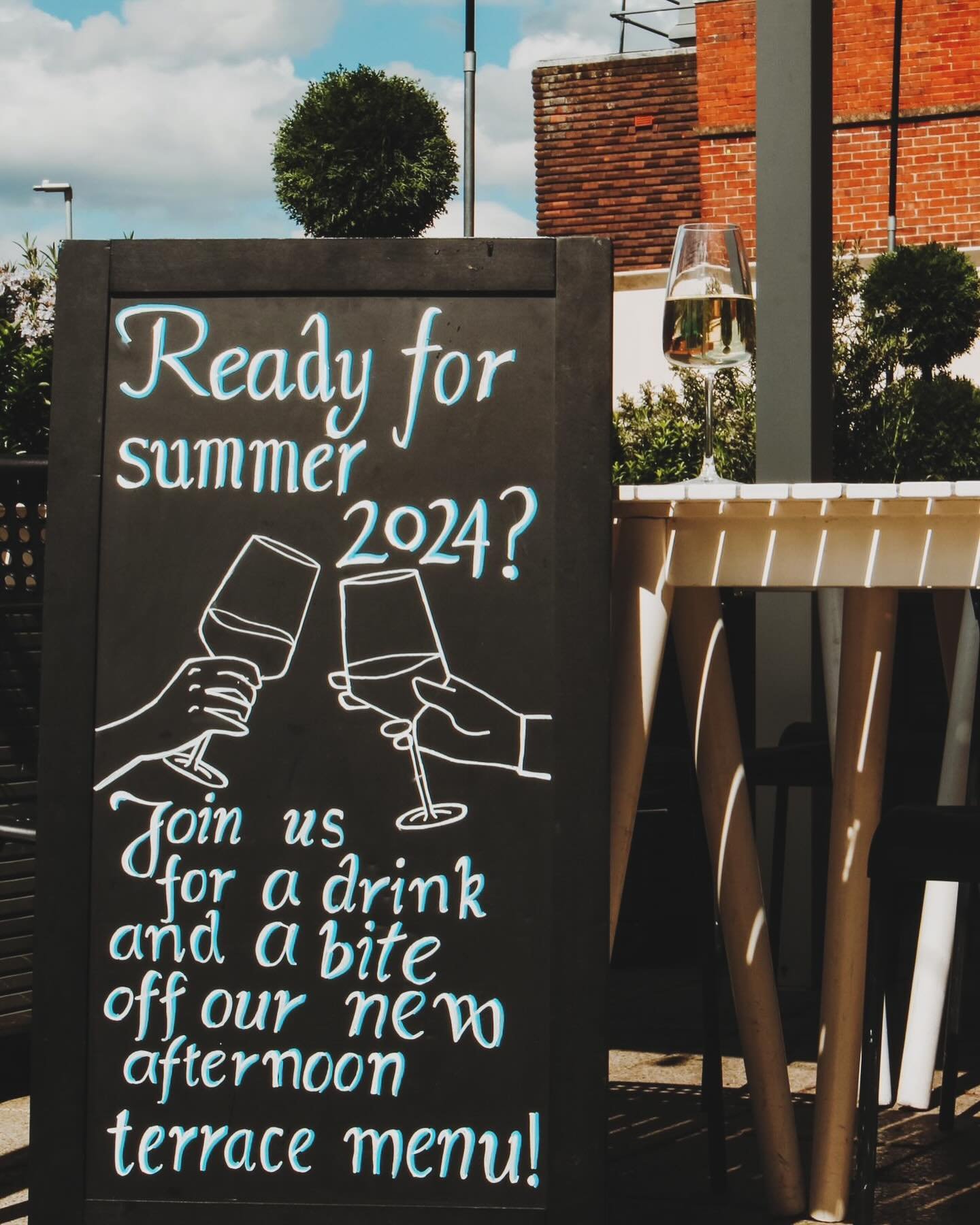 The terrace will be opening this week and that means the start of our new terrace menu. With some great new food and drink additions being served between 3-6pm every Thursday, Friday and Saturday, be sure to check it out! ☀️🤞