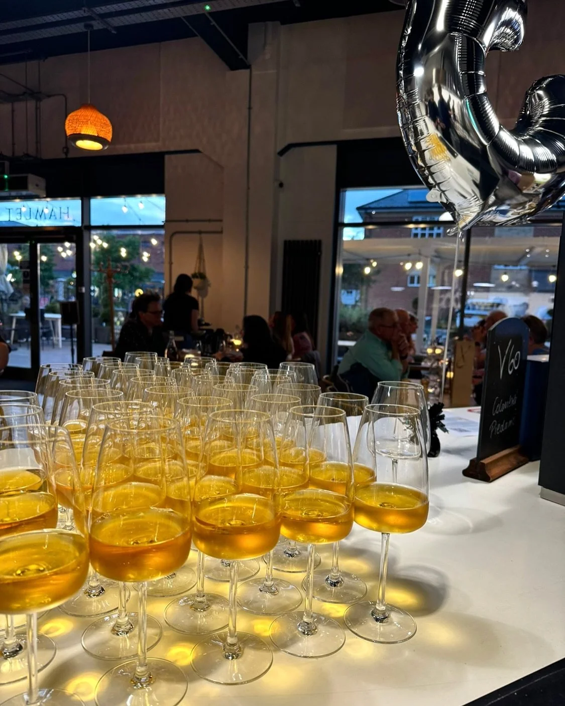Another snap from our anniversary tasting a couple of weeks ago🤩✨

Did you know we&rsquo;ve officially been open &amp; serving our wonderful customers for 3 years!?🎈🍴

Time flies when you&rsquo;re having fun!

#berkshirerestaurants #wokingham #ber