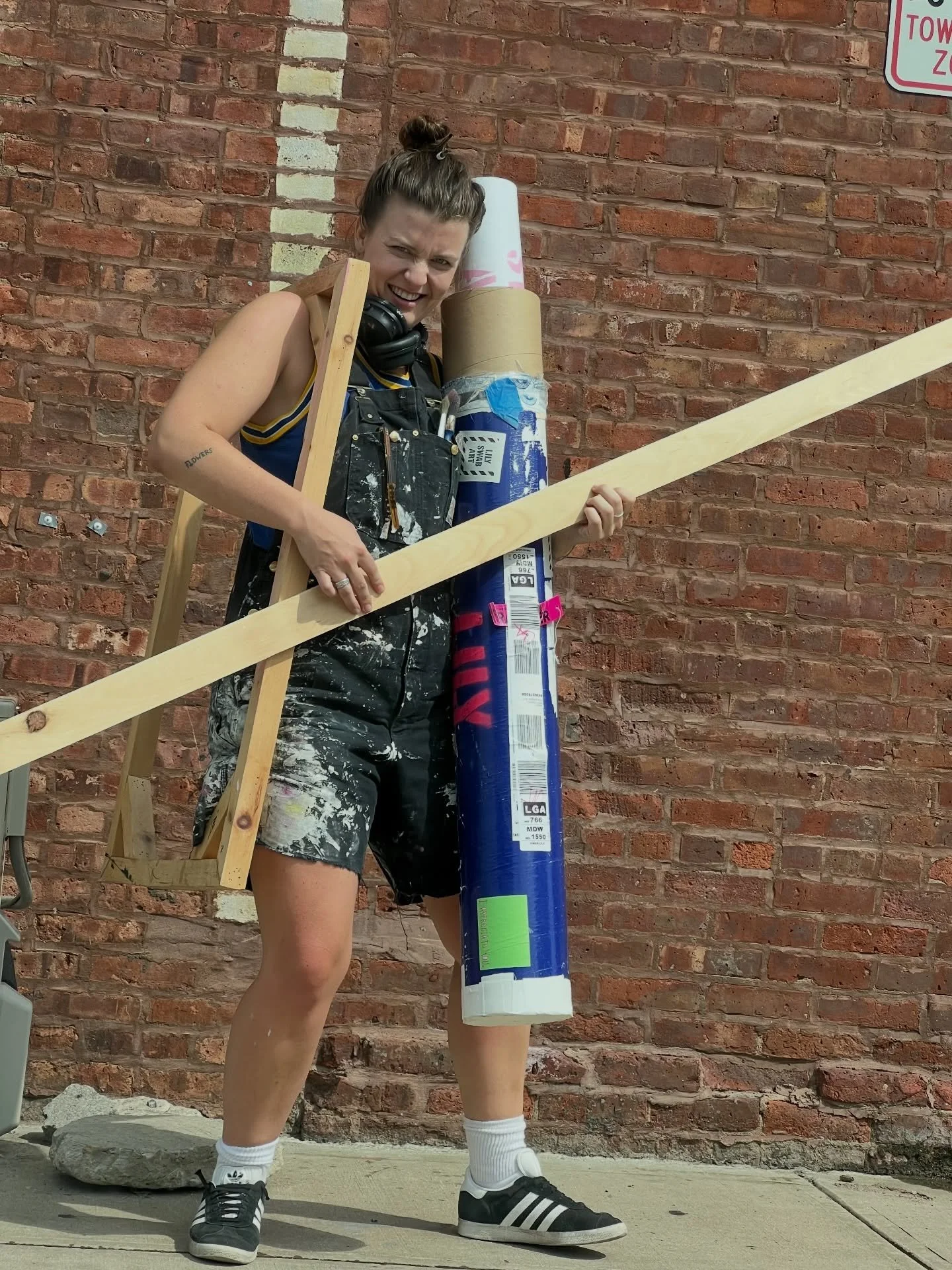 Y&rsquo;all ever played a g-chord on a plank of wood