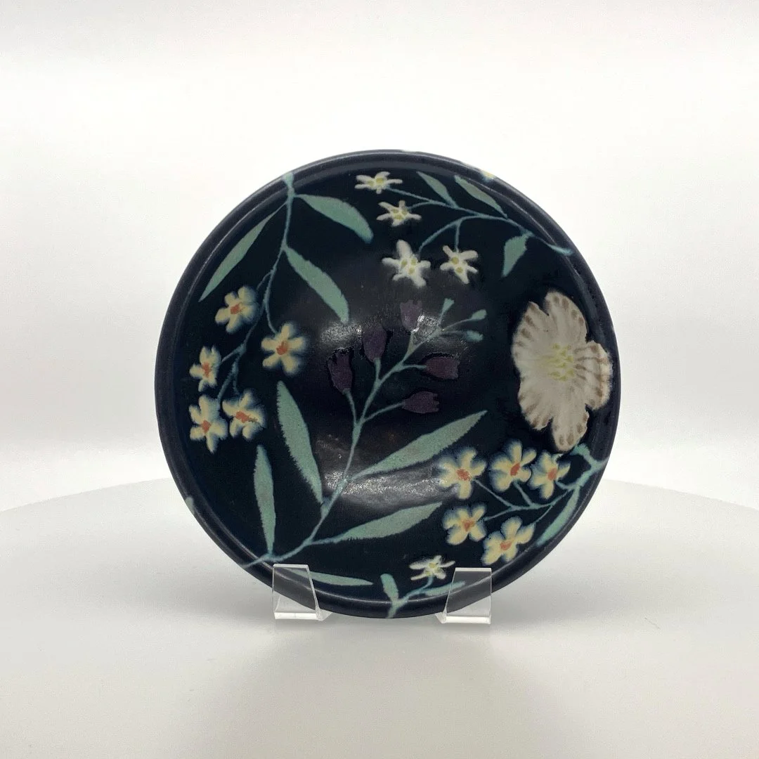 Ruth Easterbrook: Bowl