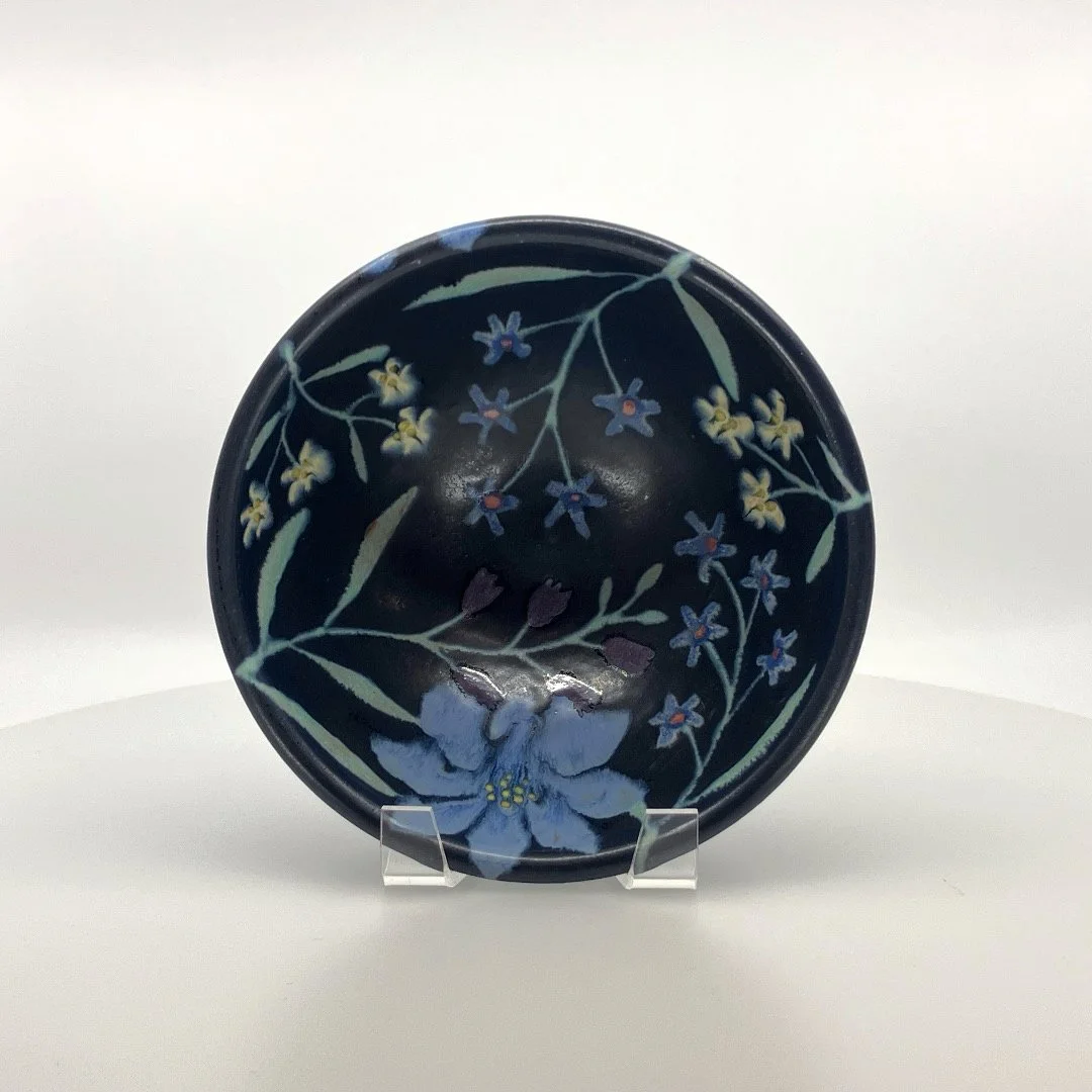 Ruth Easterbrook: Bowl