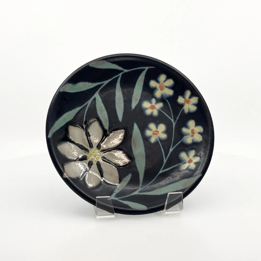 Ruth Easterbrook: Dessert Plate