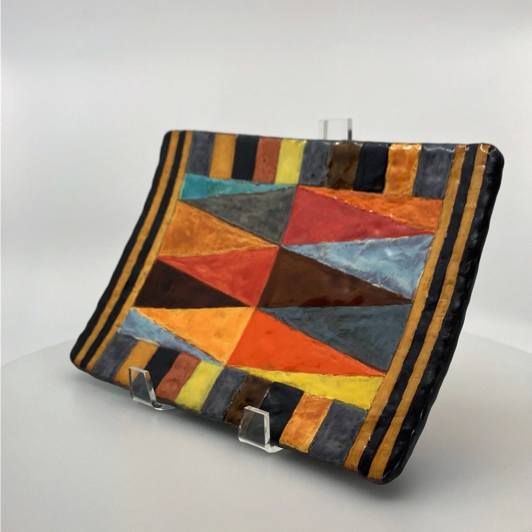 Holly Walker: Palette, Triangles