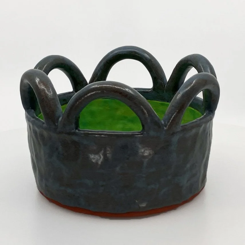 Holly Walker: Biscuit Bowl