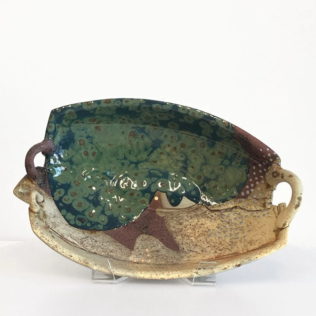 Dehmie Dehmlow: Loopy Serving Boat