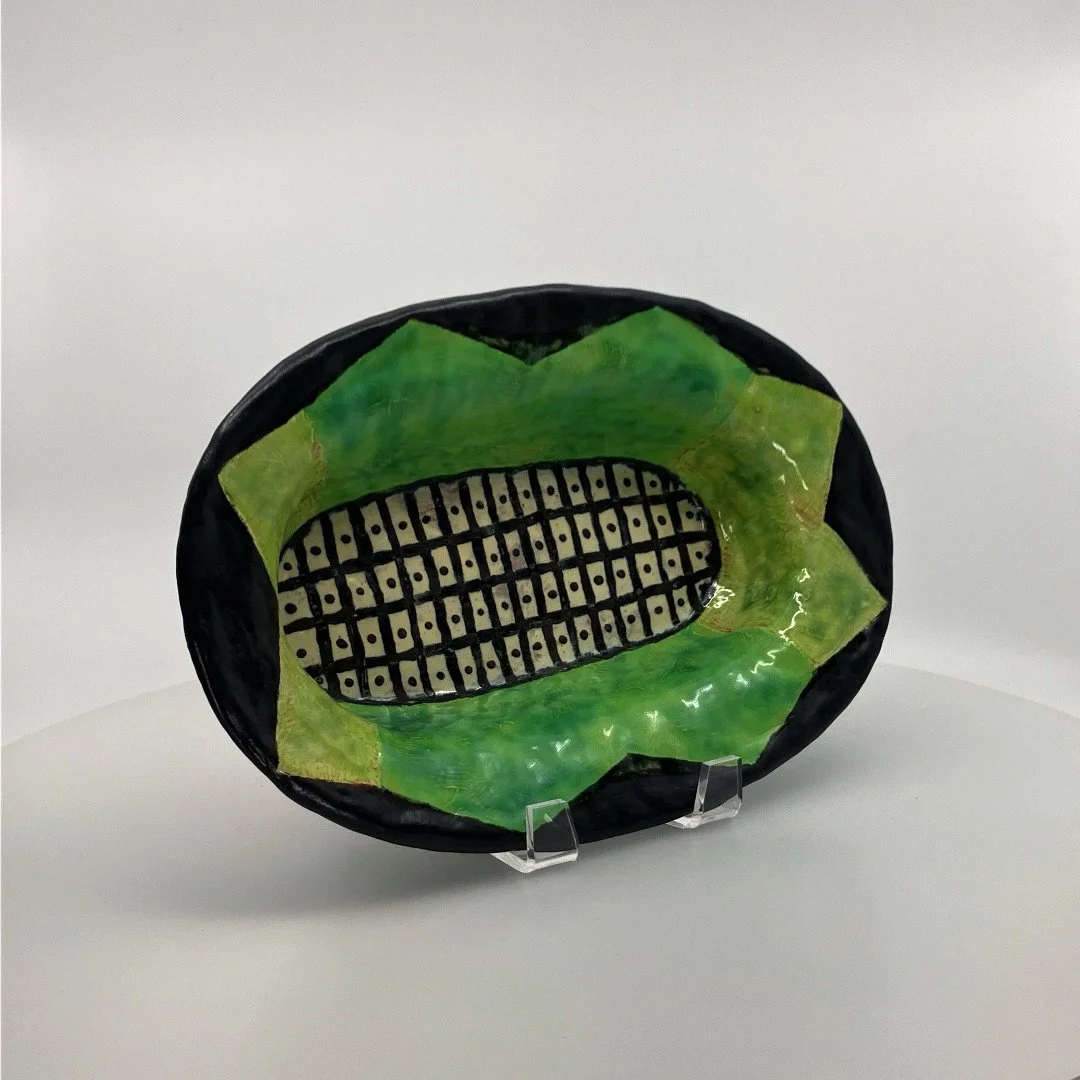 Holly Walker: Oval Serving Bowl