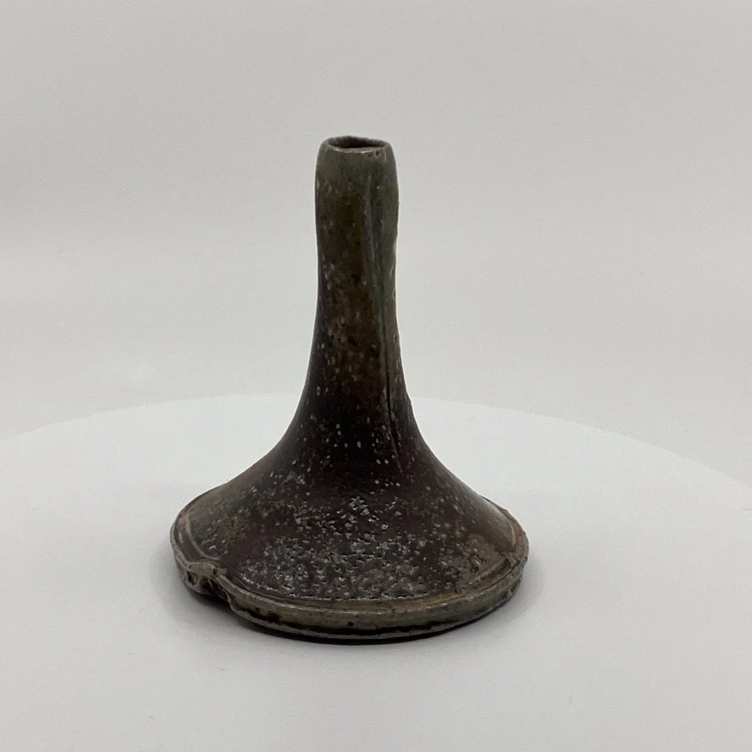 Harrison Levenstein: Funnel Vase 3