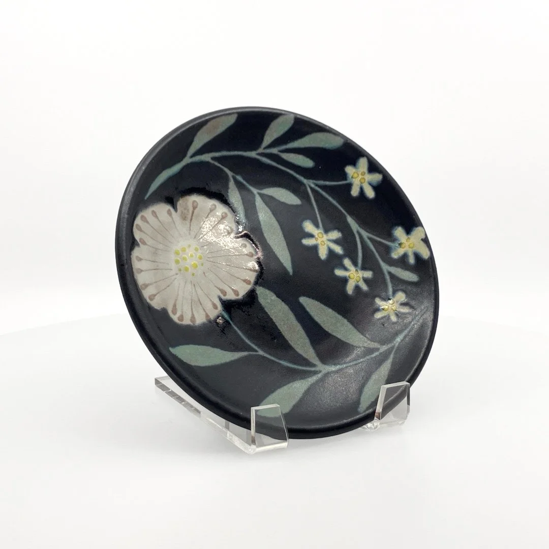 Ruth Easterbrook: Dessert Plate