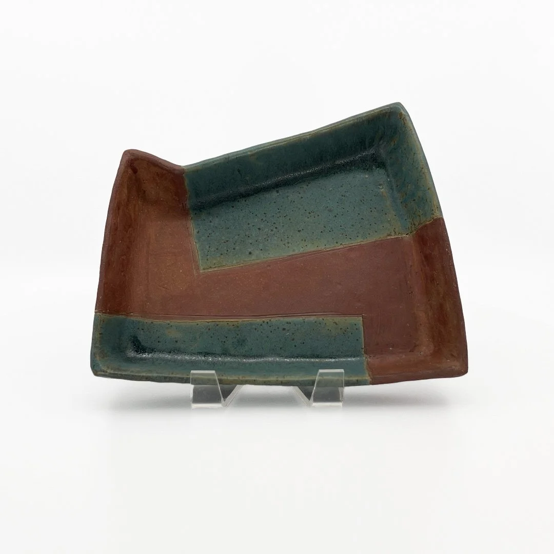 Mary Barringer: Snack Tray (red/green)