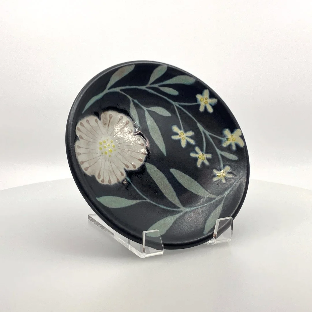 Ruth Easterbrook: Dessert Plate