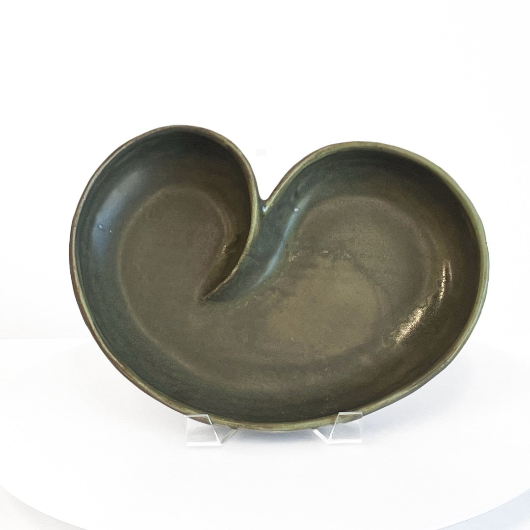 gwendolyn yoppolo: spiral serving dish