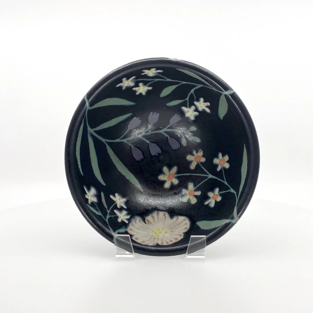 Ruth Easterbrook: Bowl