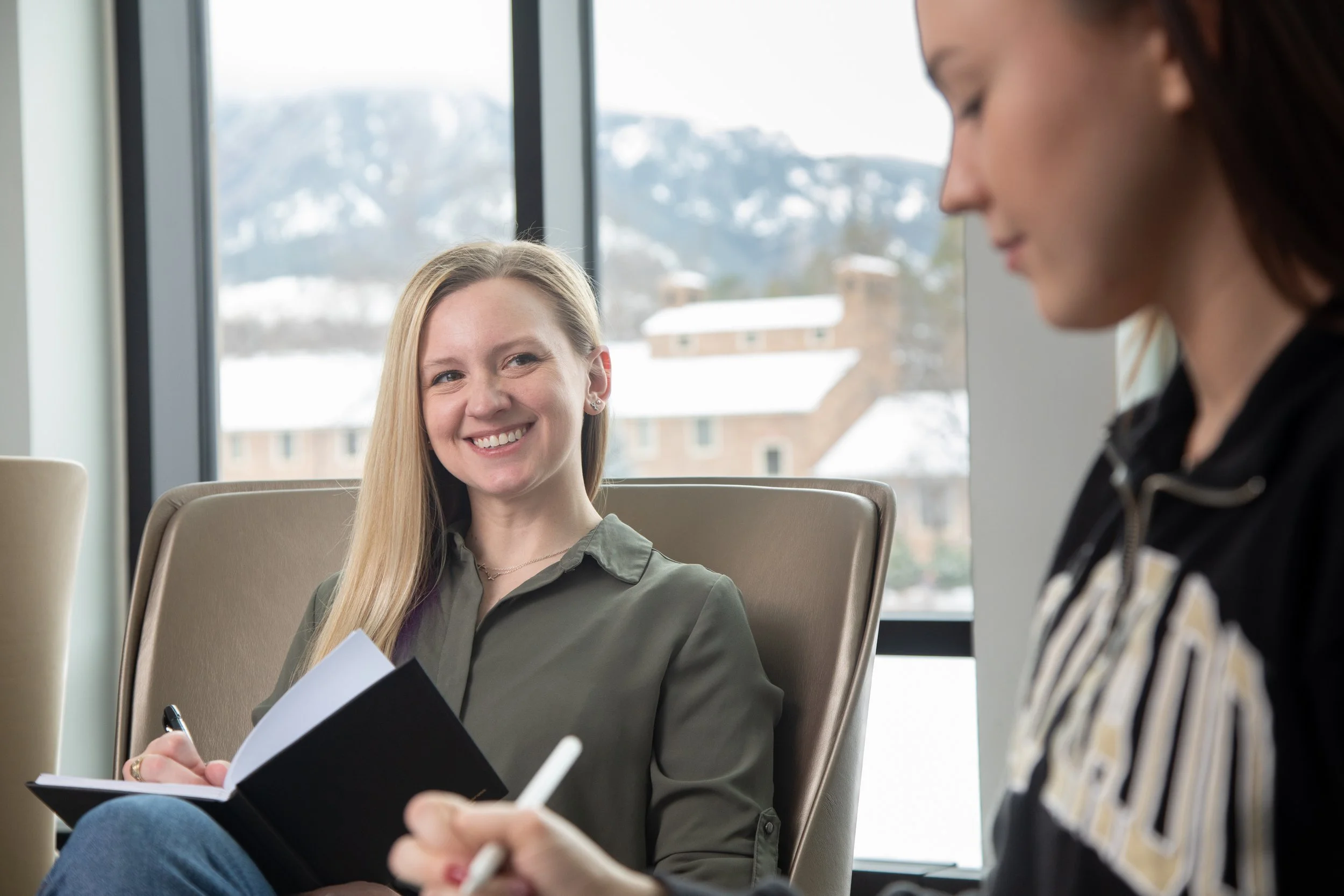 02.29.24 Graduate Programs MBA Selects-47.jpg