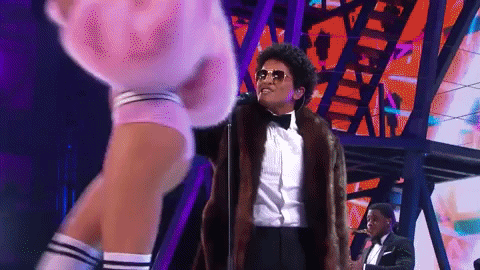 Victoria_Secret_2016_Remoz_05.gif