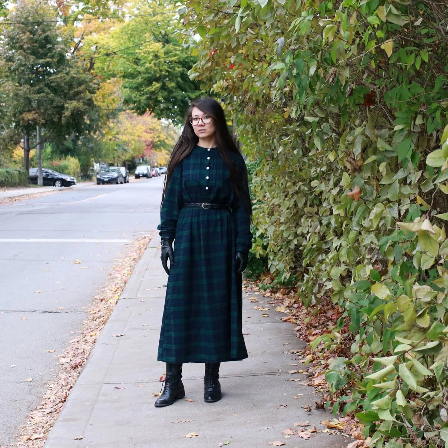 A few more outtakes from my Gothic L.L. Bean adventure. I really felt myself getting into character with this one. I'll be embracing my dark side even more dramatically next week!! 

Dress: @llbean
Gloves: vintage
Riding boots: @francosarto via @heel