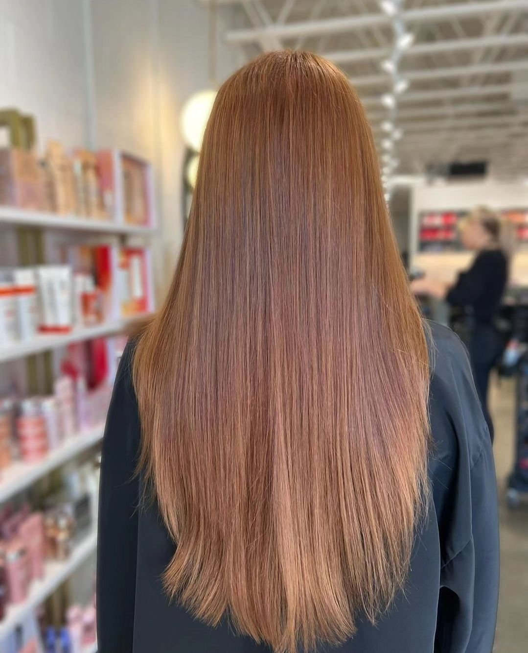 Ginger Hair by @bui.styles 

.
.
.

#gingerhair #gingerhairdontcare #balayagehighlights #balayage #balayageartists #highlighthair #highlights #redbalayage #redhead #hairwaves #hairtransformation #vancouverhair #vancouversalons #hairstylist #hairstudi